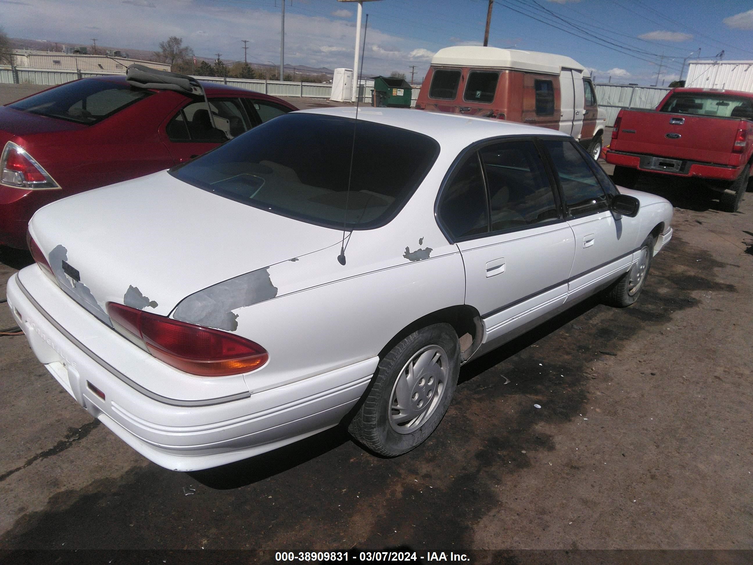 Photo 3 VIN: 1G2HX52KXS4203455 - PONTIAC BONNEVILLE 