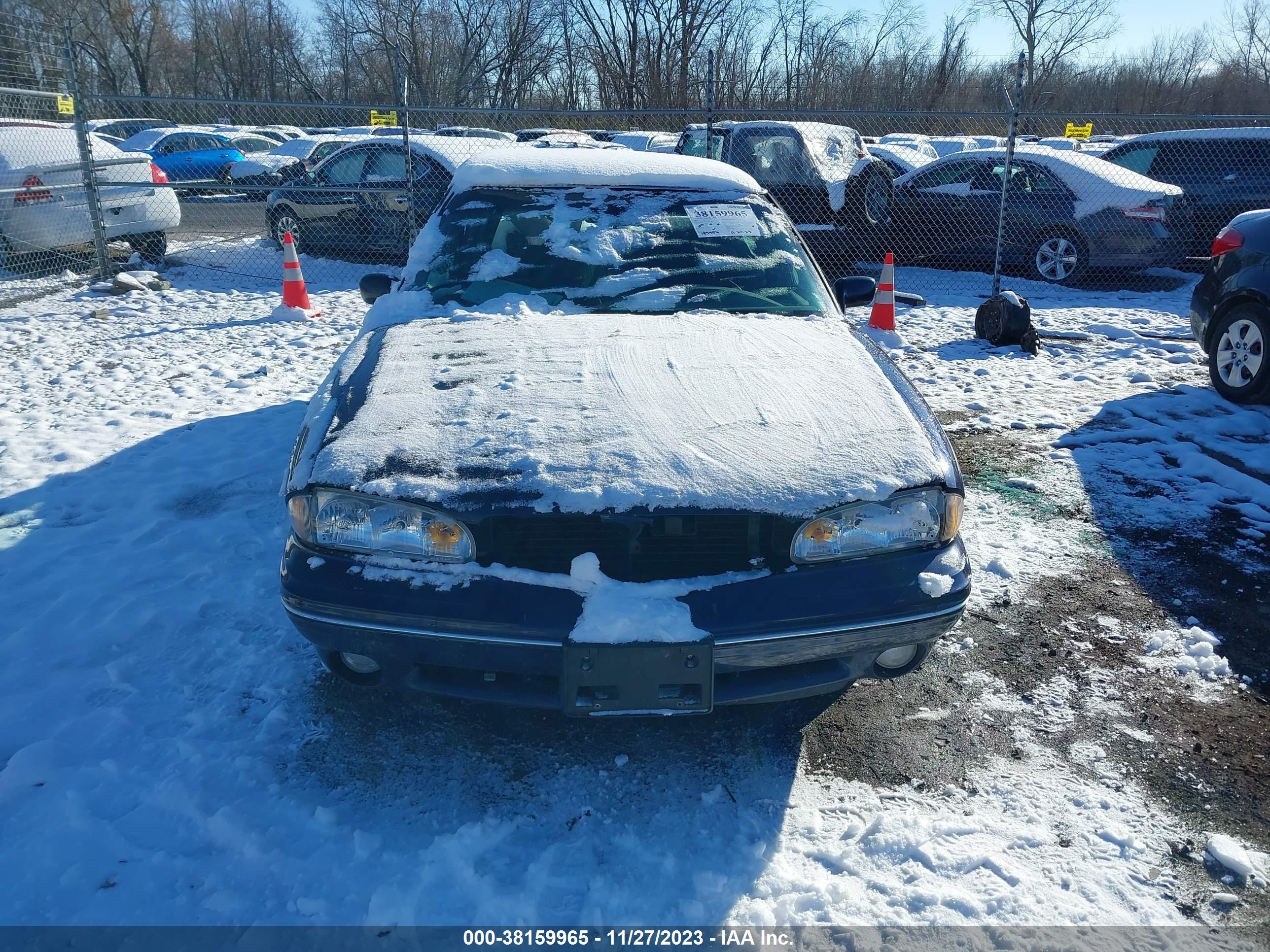 Photo 10 VIN: 1G2HX52KXXH234012 - PONTIAC BONNEVILLE 