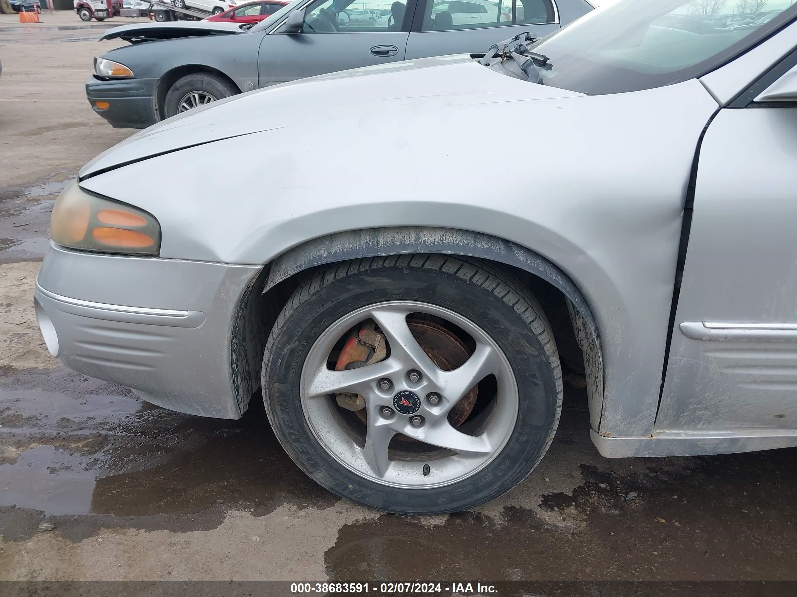 Photo 12 VIN: 1G2HX54K114275205 - PONTIAC BONNEVILLE 