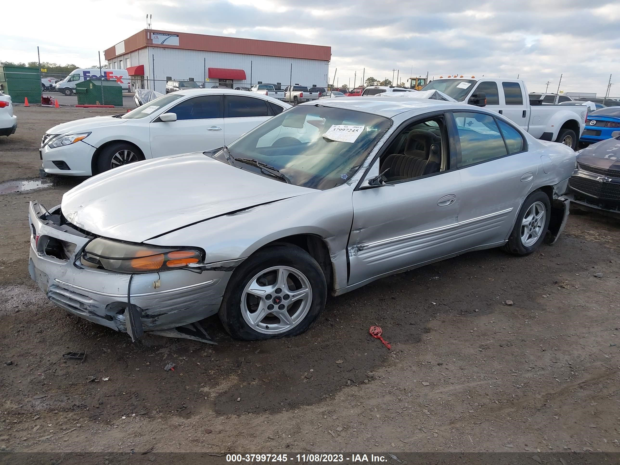 Photo 1 VIN: 1G2HX54K1Y4239606 - PONTIAC BONNEVILLE 