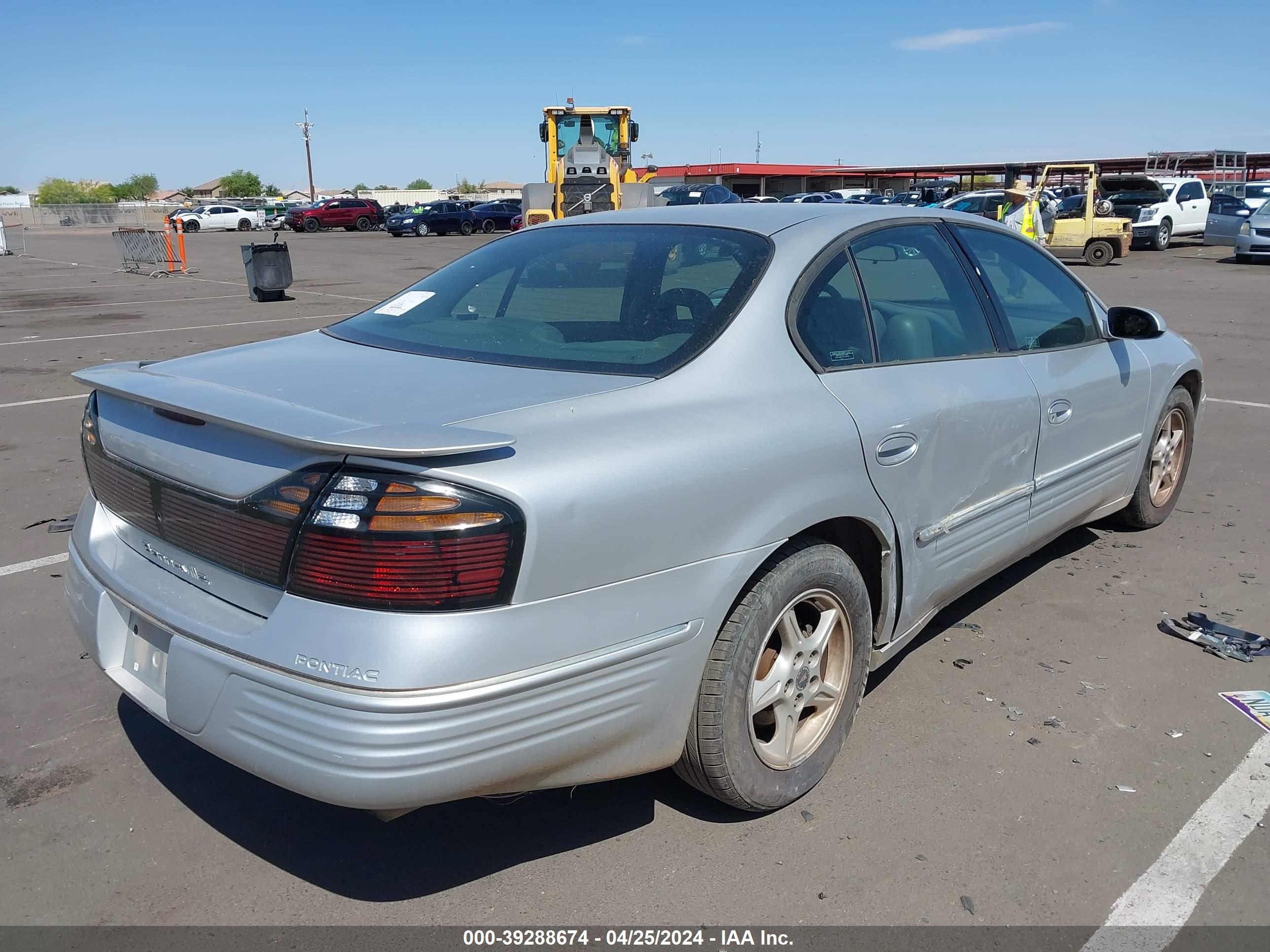 Photo 3 VIN: 1G2HX54K1Y4255093 - PONTIAC BONNEVILLE 