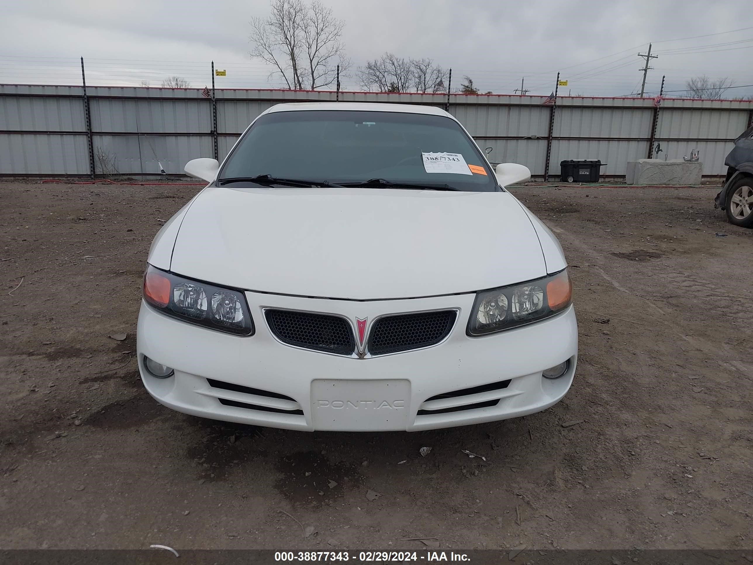 Photo 11 VIN: 1G2HX54K224239878 - PONTIAC BONNEVILLE 