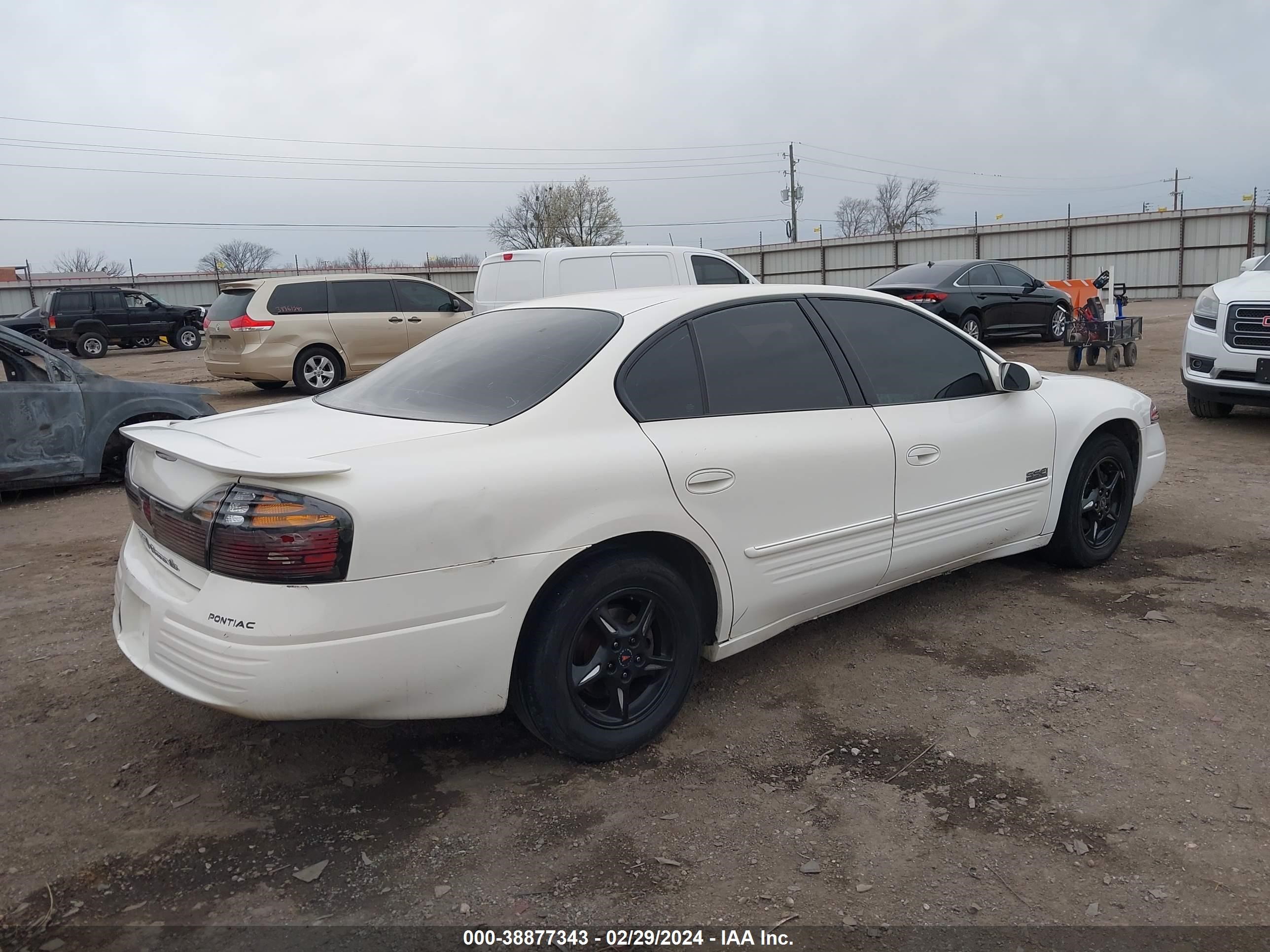 Photo 3 VIN: 1G2HX54K224239878 - PONTIAC BONNEVILLE 