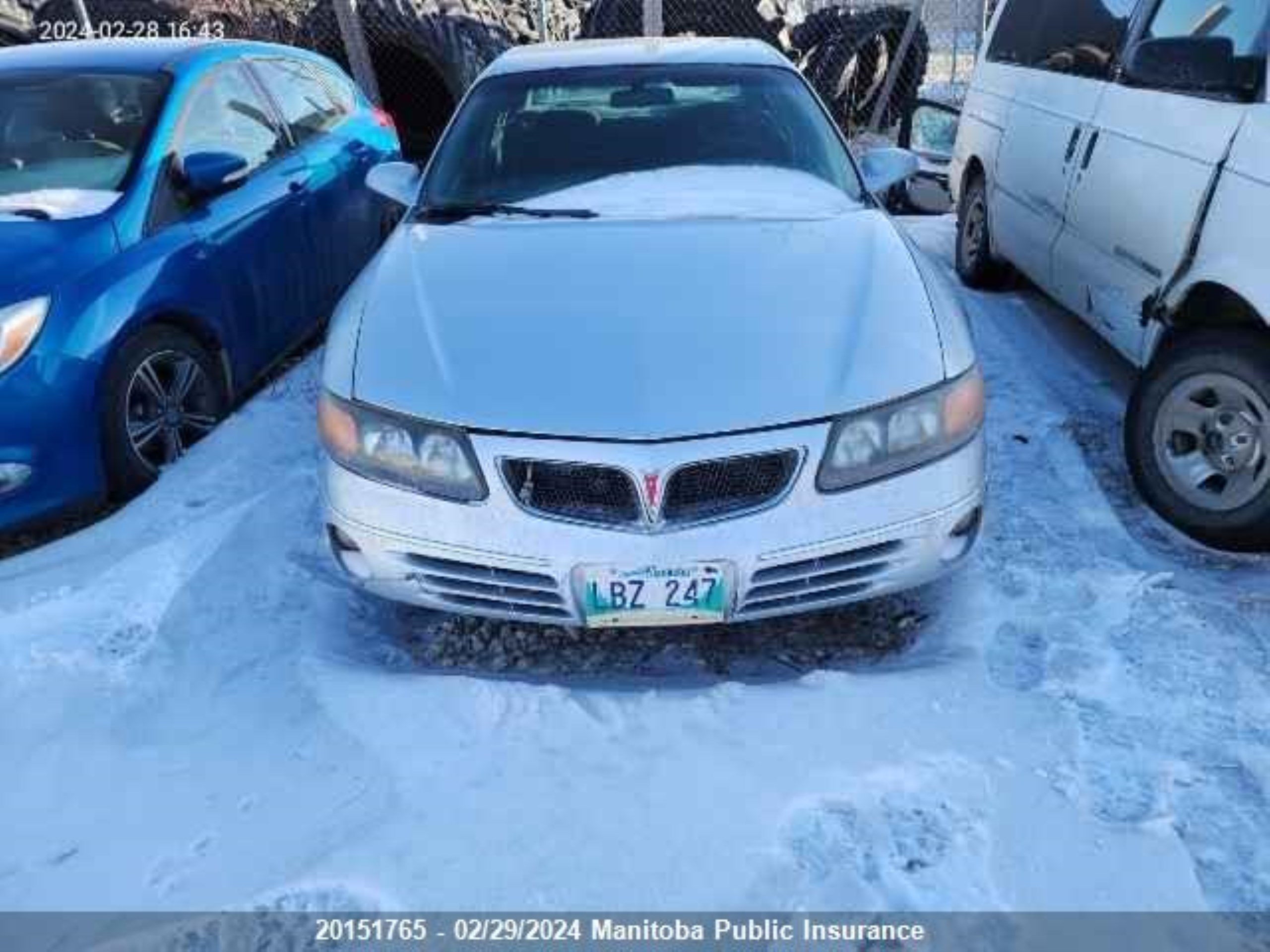 Photo 9 VIN: 1G2HX54K2Y4222538 - PONTIAC BONNEVILLE 