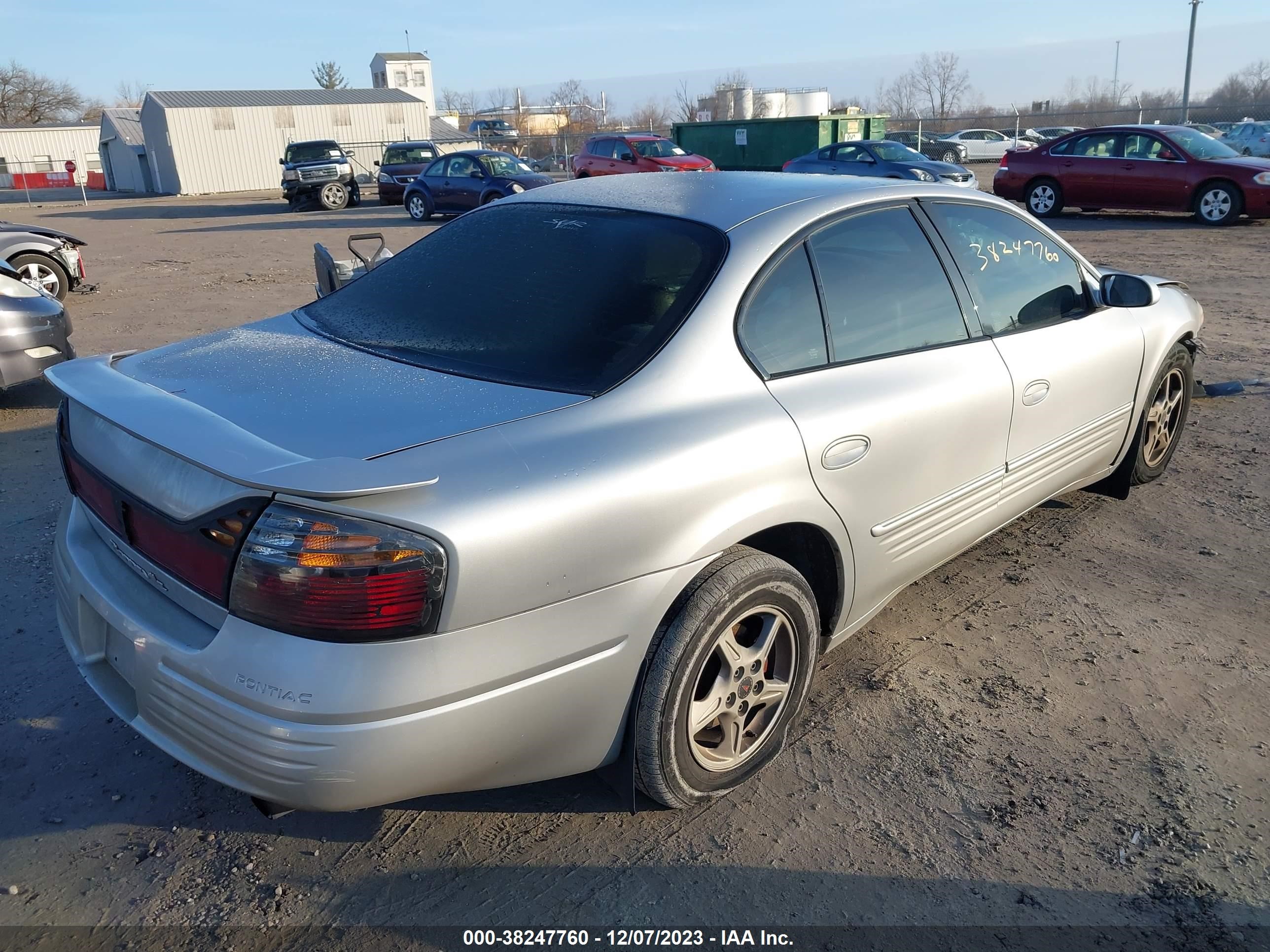 Photo 3 VIN: 1G2HX54K624178230 - PONTIAC BONNEVILLE 