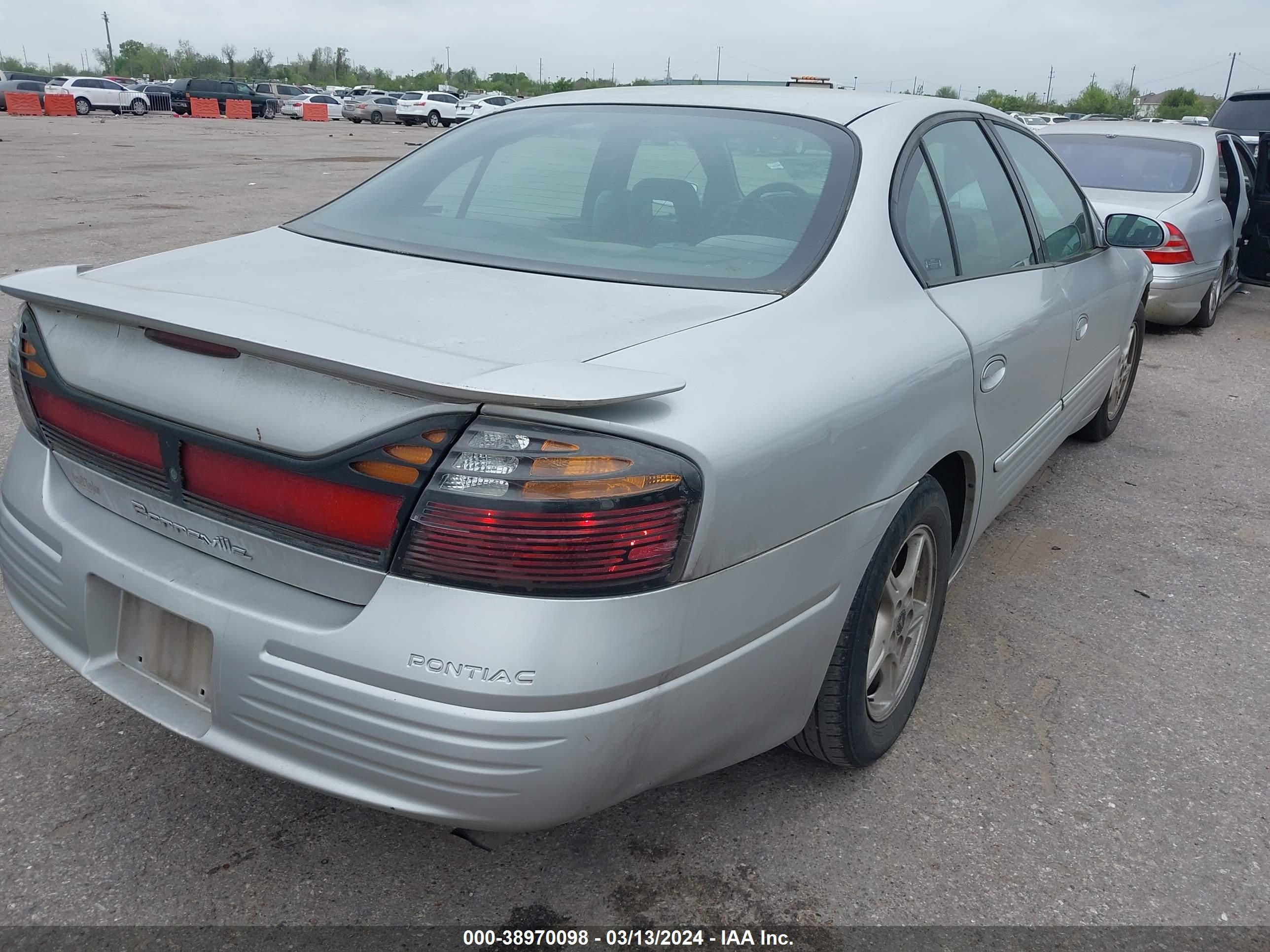 Photo 3 VIN: 1G2HX54K824199466 - PONTIAC BONNEVILLE 