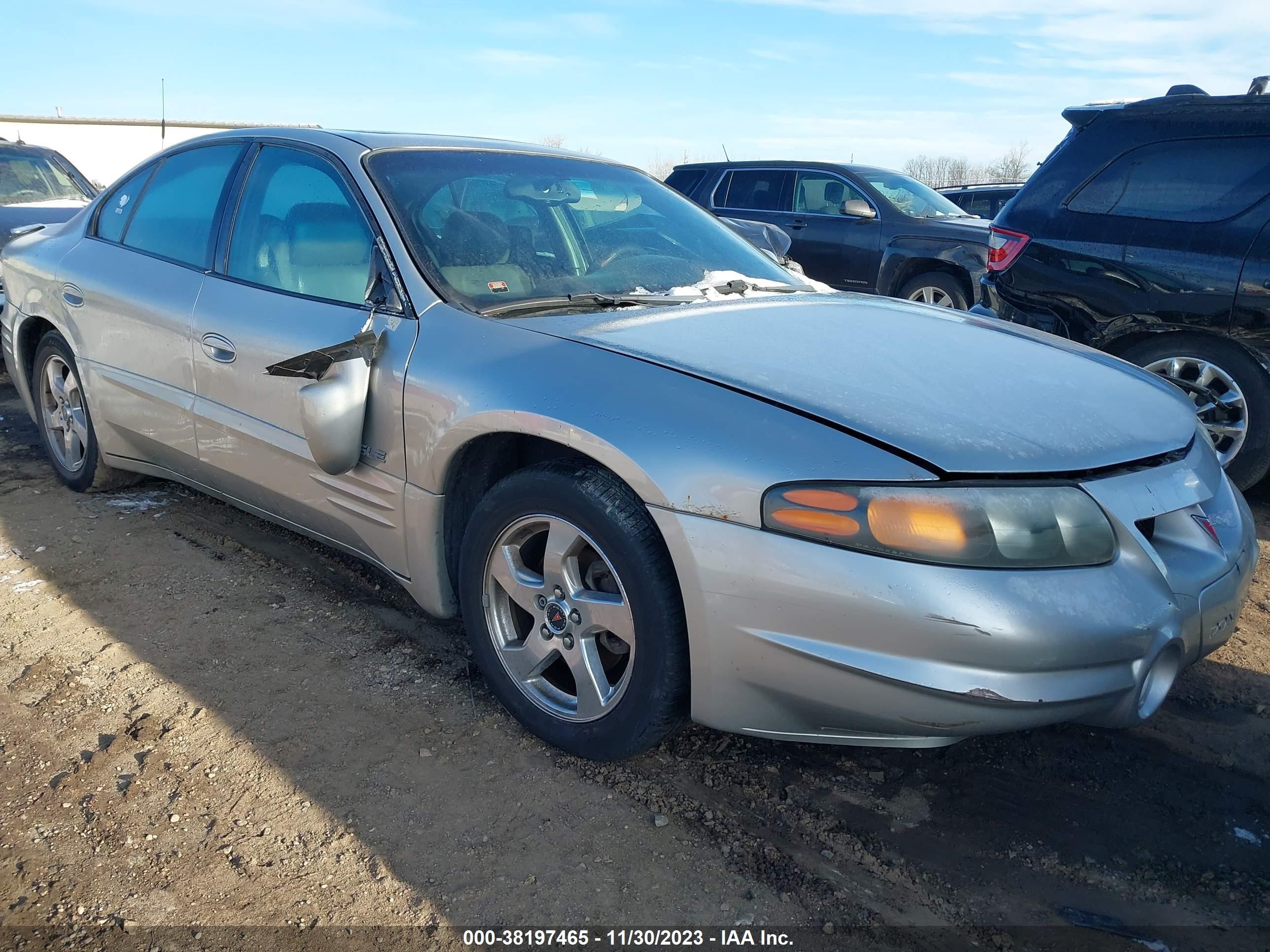 Photo 5 VIN: 1G2HY52K14U237820 - PONTIAC BONNEVILLE 