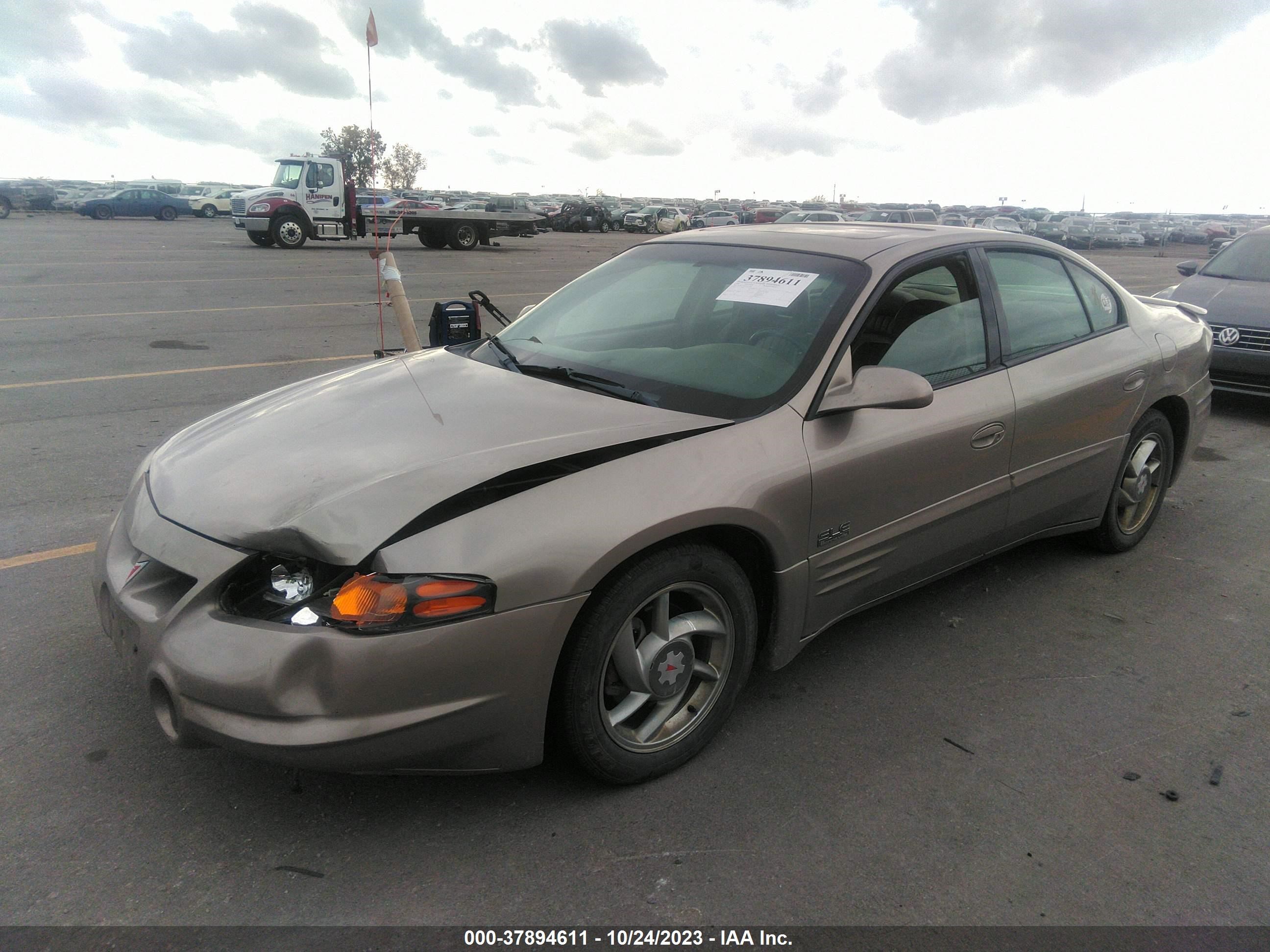 Photo 1 VIN: 1G2HY54K6Y4270038 - PONTIAC BONNEVILLE 