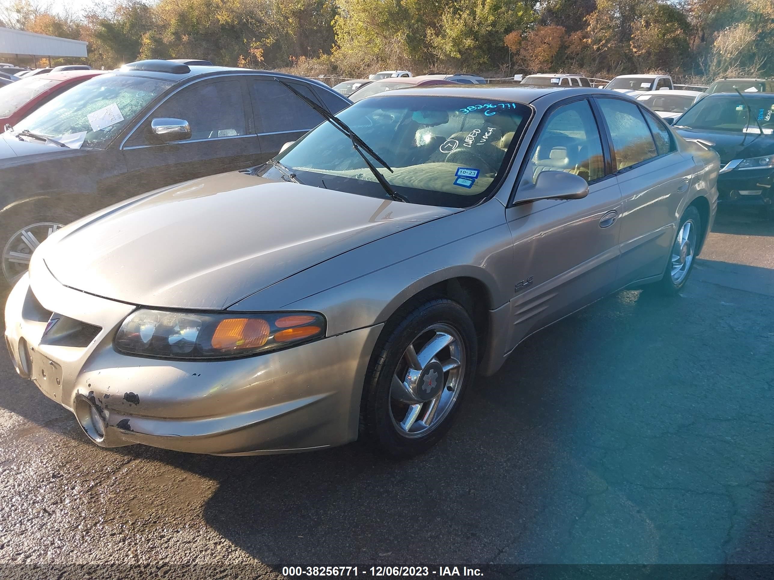 Photo 1 VIN: 1G2HY54K714144244 - PONTIAC BONNEVILLE 