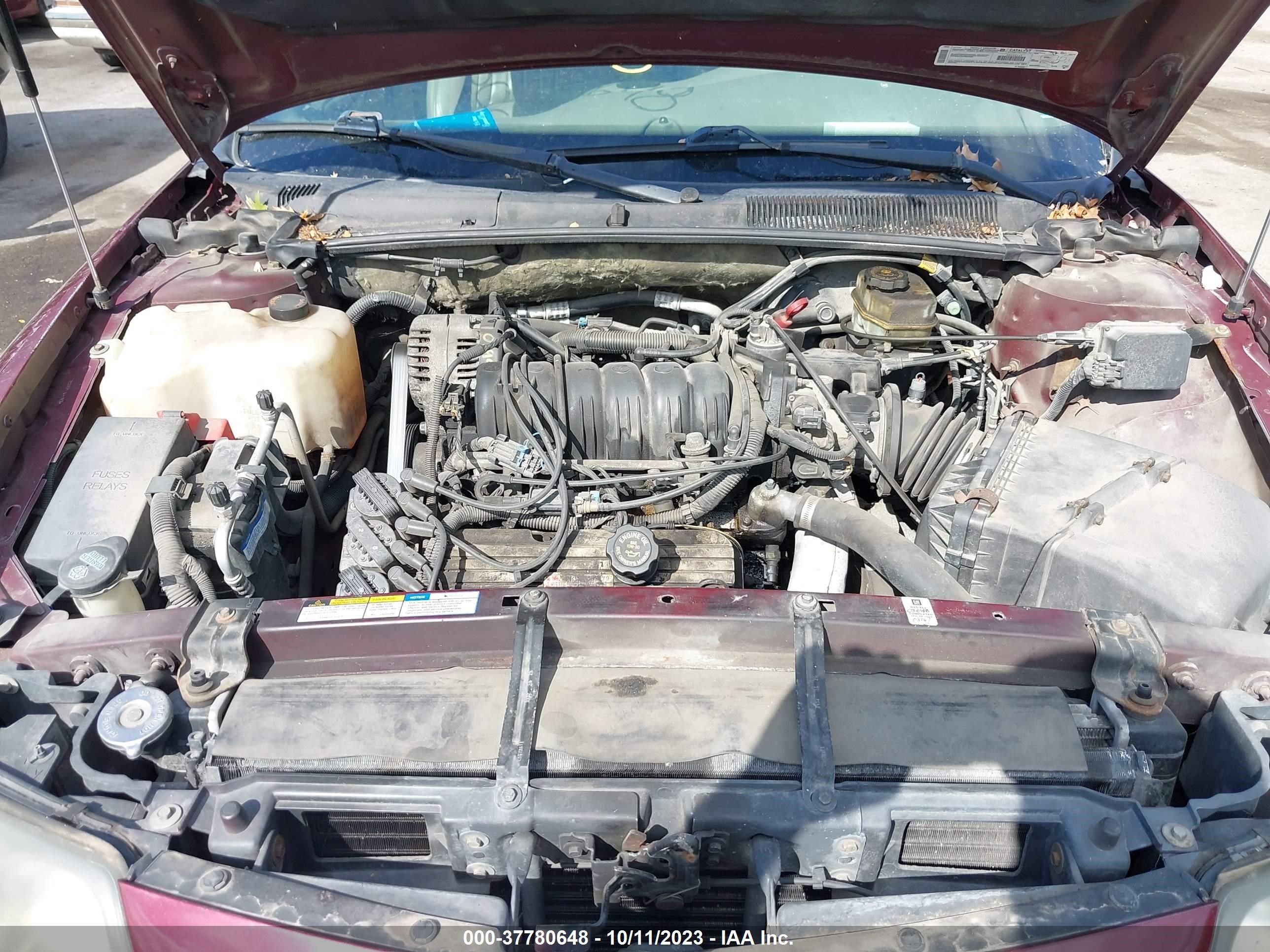 Photo 9 VIN: 1G2HY54K7Y4222810 - PONTIAC BONNEVILLE 