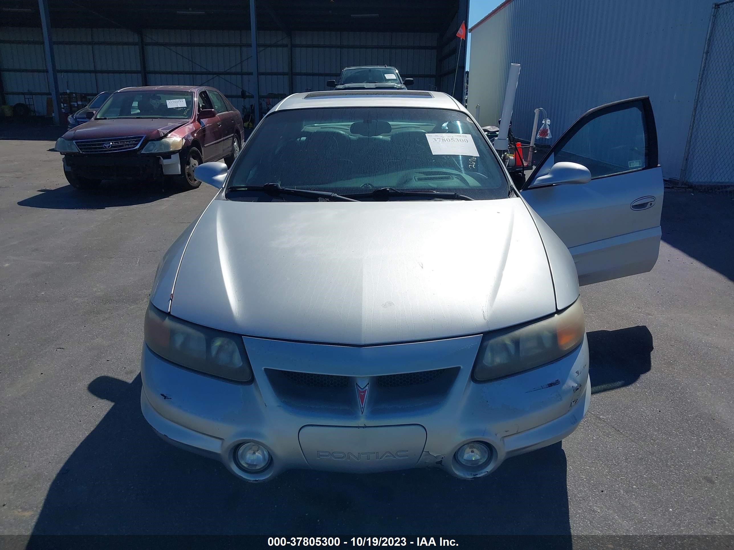 Photo 5 VIN: 1G2HZ5411Y4267617 - PONTIAC BONNEVILLE 