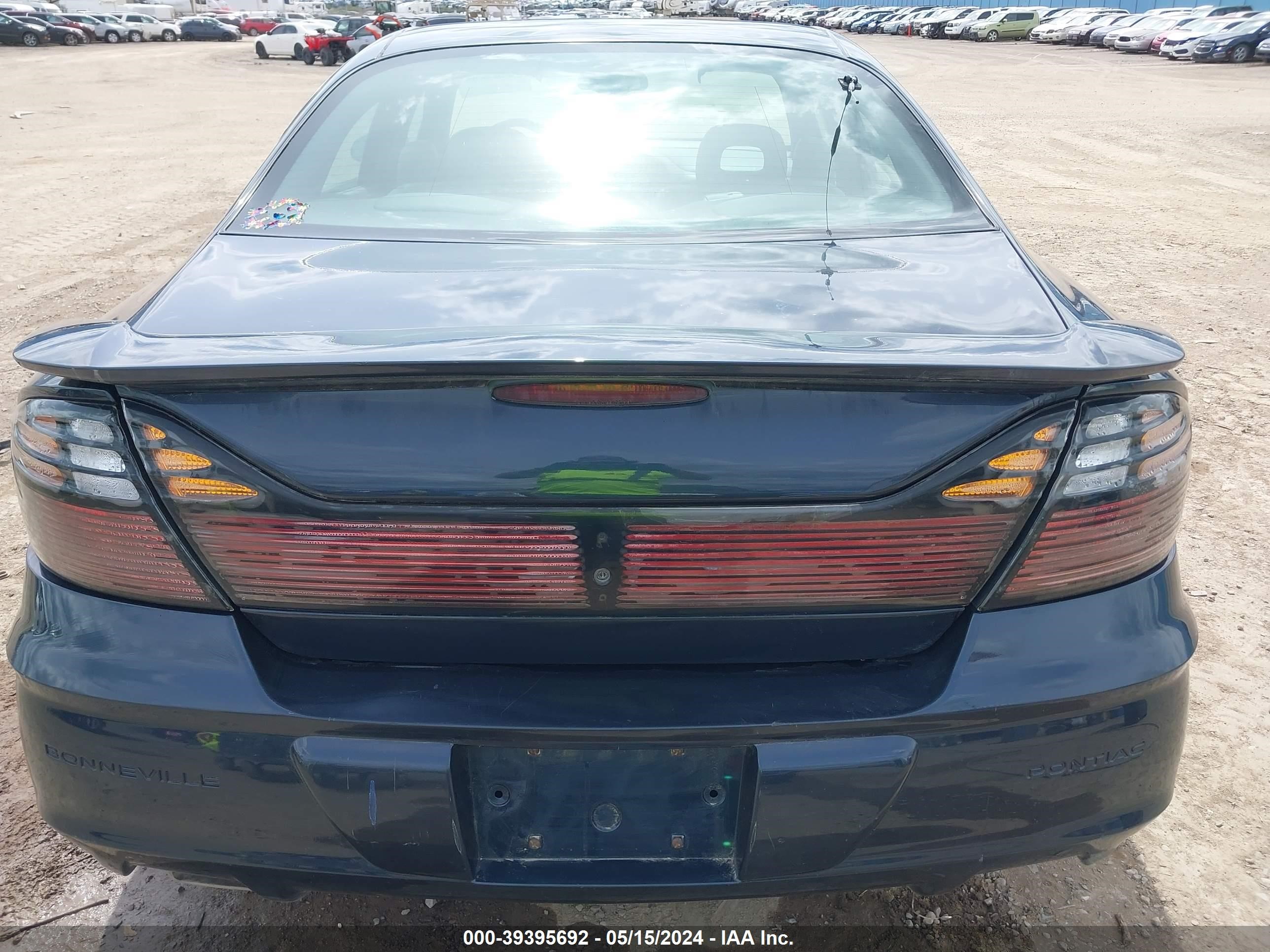 Photo 16 VIN: 1G2HZ541714244204 - PONTIAC BONNEVILLE 