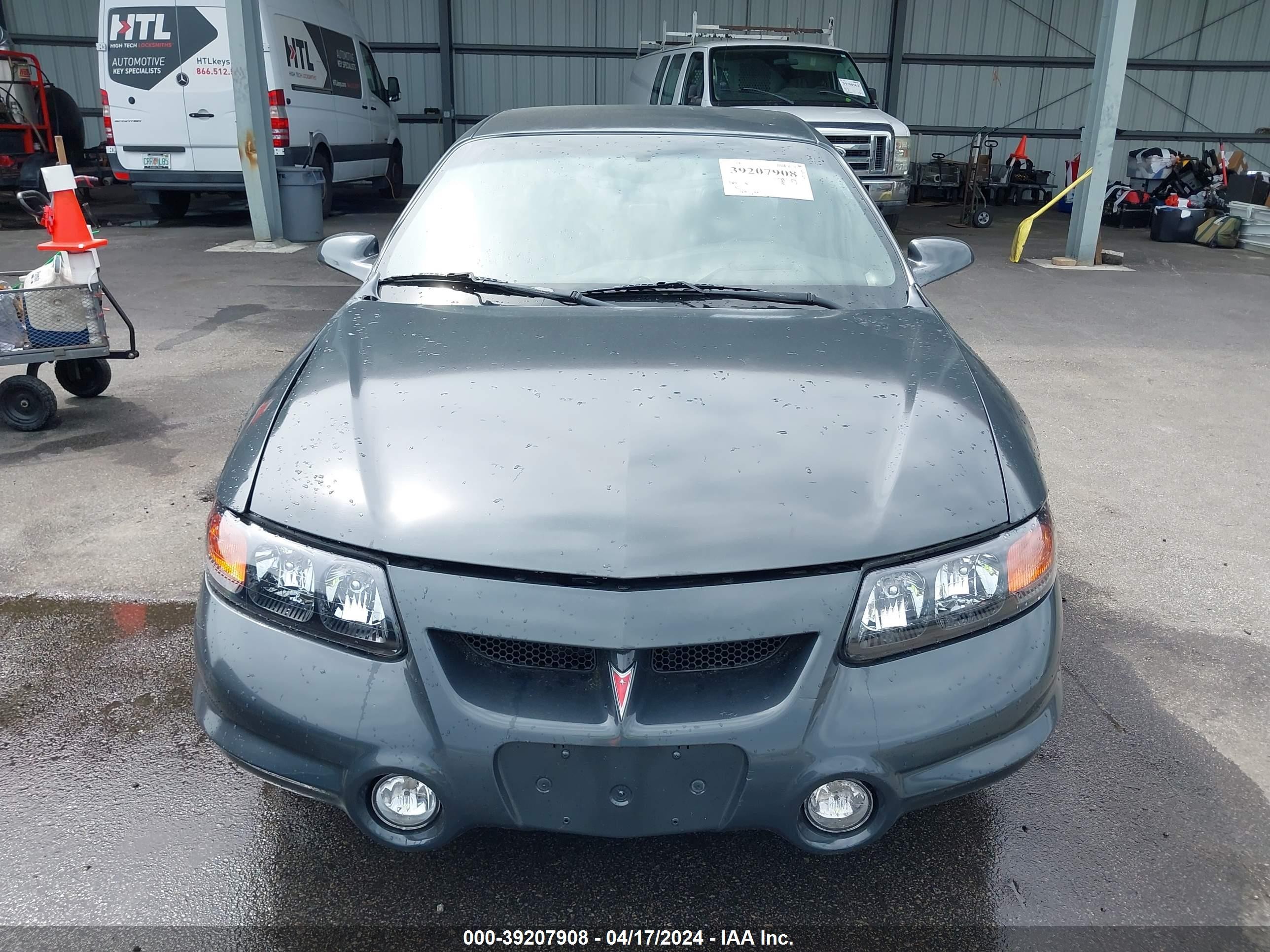 Photo 5 VIN: 1G2HZ541734176411 - PONTIAC BONNEVILLE 