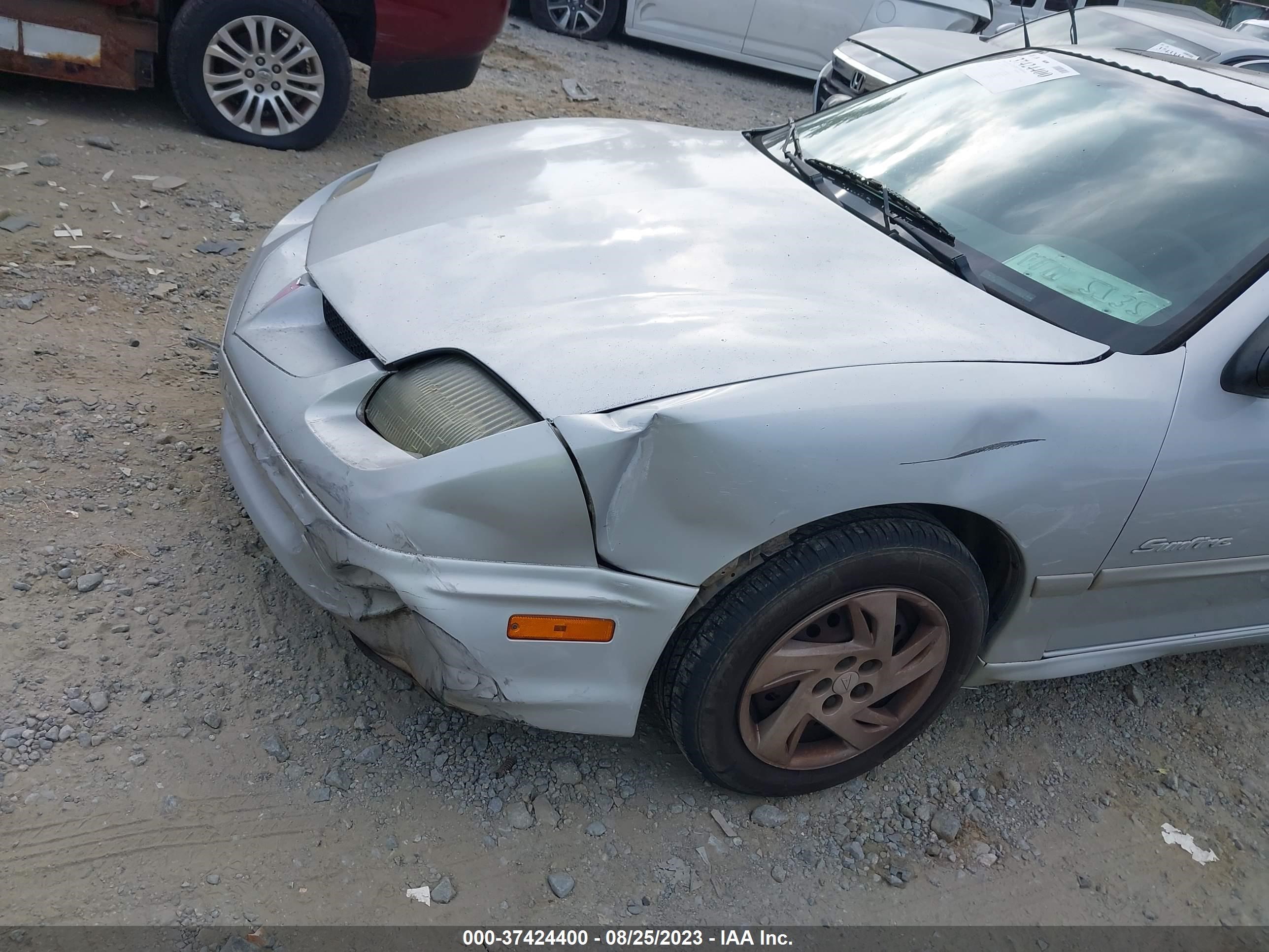 Photo 5 VIN: 1G2JB124027142853 - PONTIAC SUNFIRE 