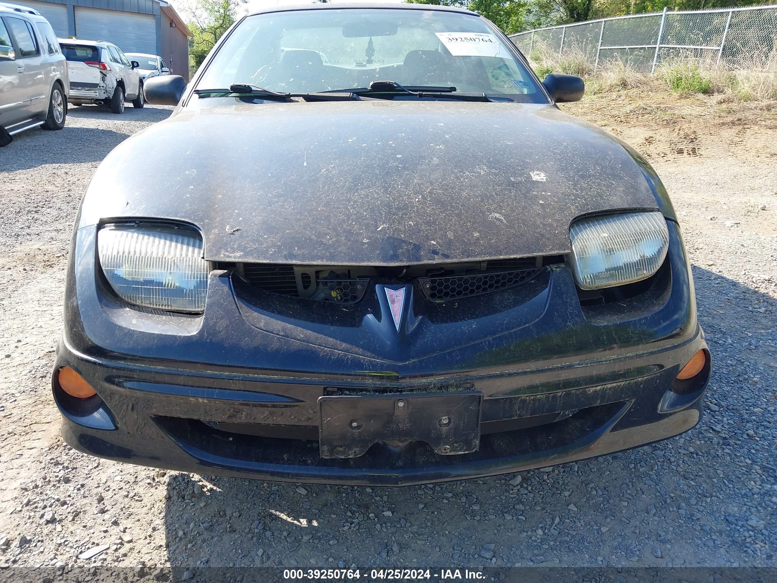 Photo 12 VIN: 1G2JB124427396226 - PONTIAC SUNFIRE 