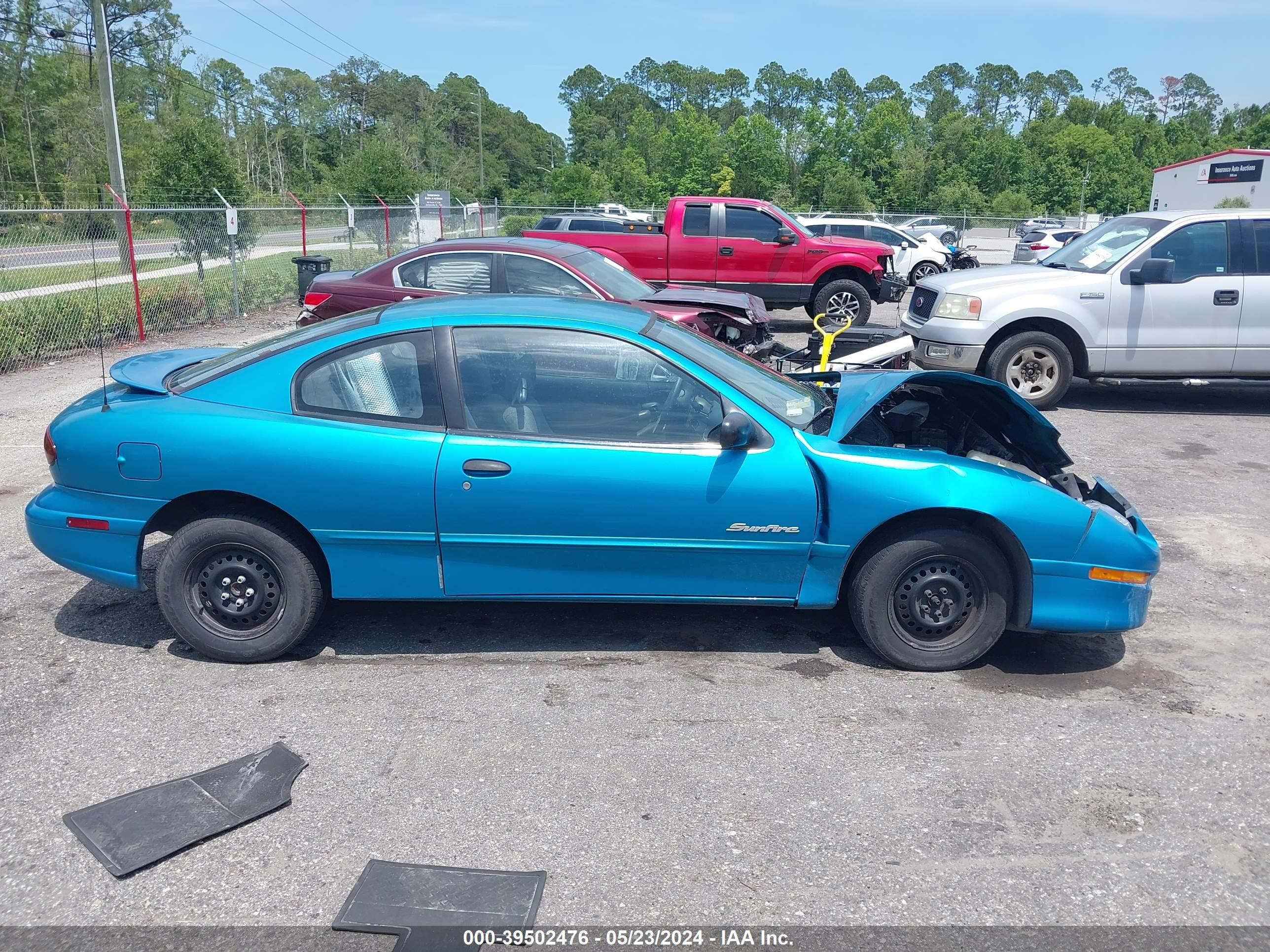 Photo 12 VIN: 1G2JB1245X7516512 - PONTIAC SUNFIRE 