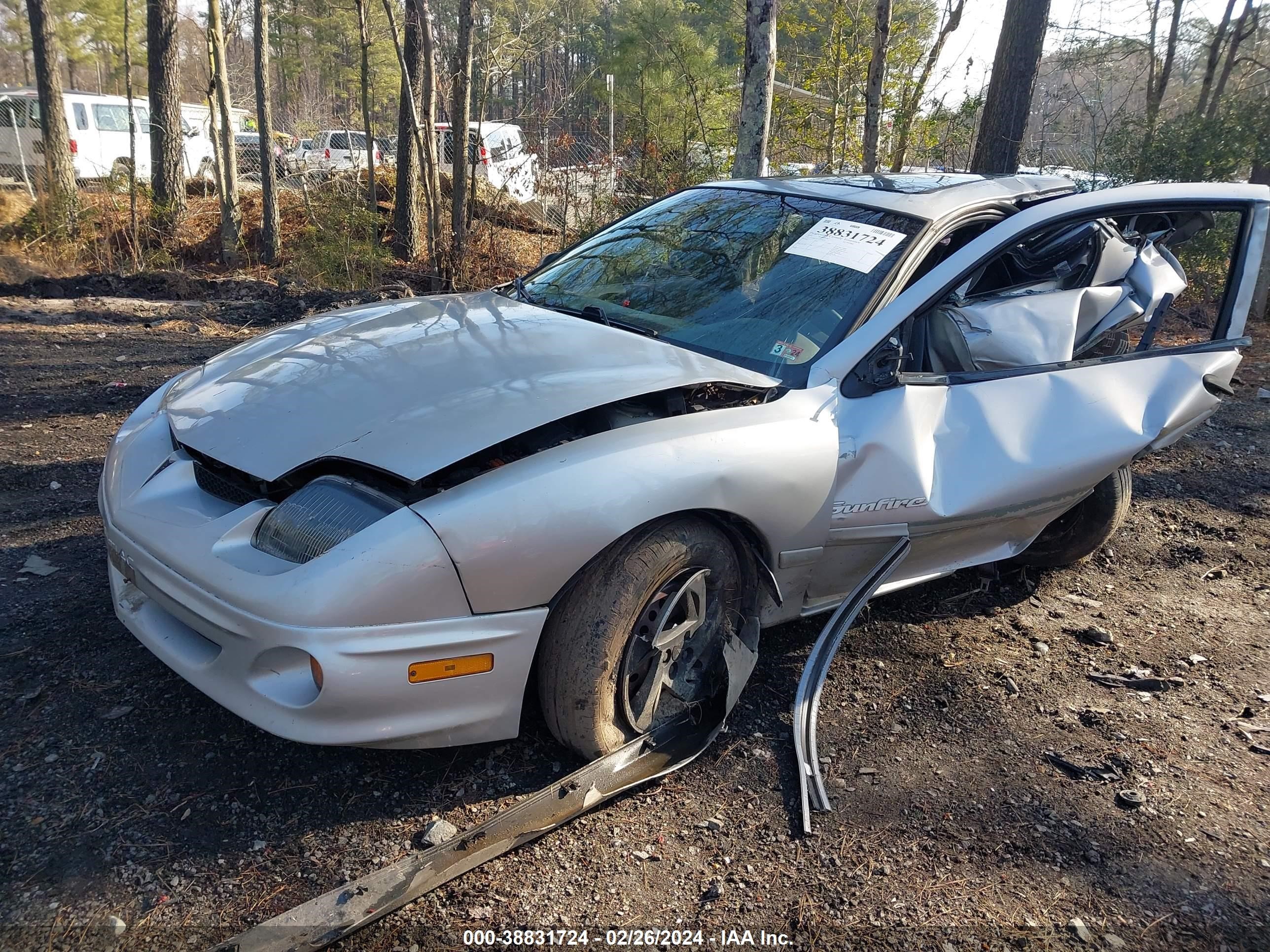 Photo 1 VIN: 1G2JB124727160024 - PONTIAC SUNFIRE 