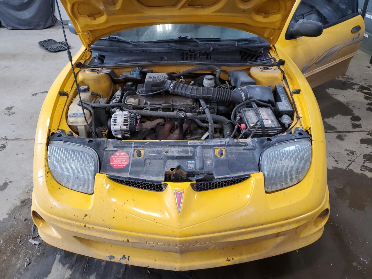 Photo 10 VIN: 1G2JB124927439894 - PONTIAC SUNFIRE 