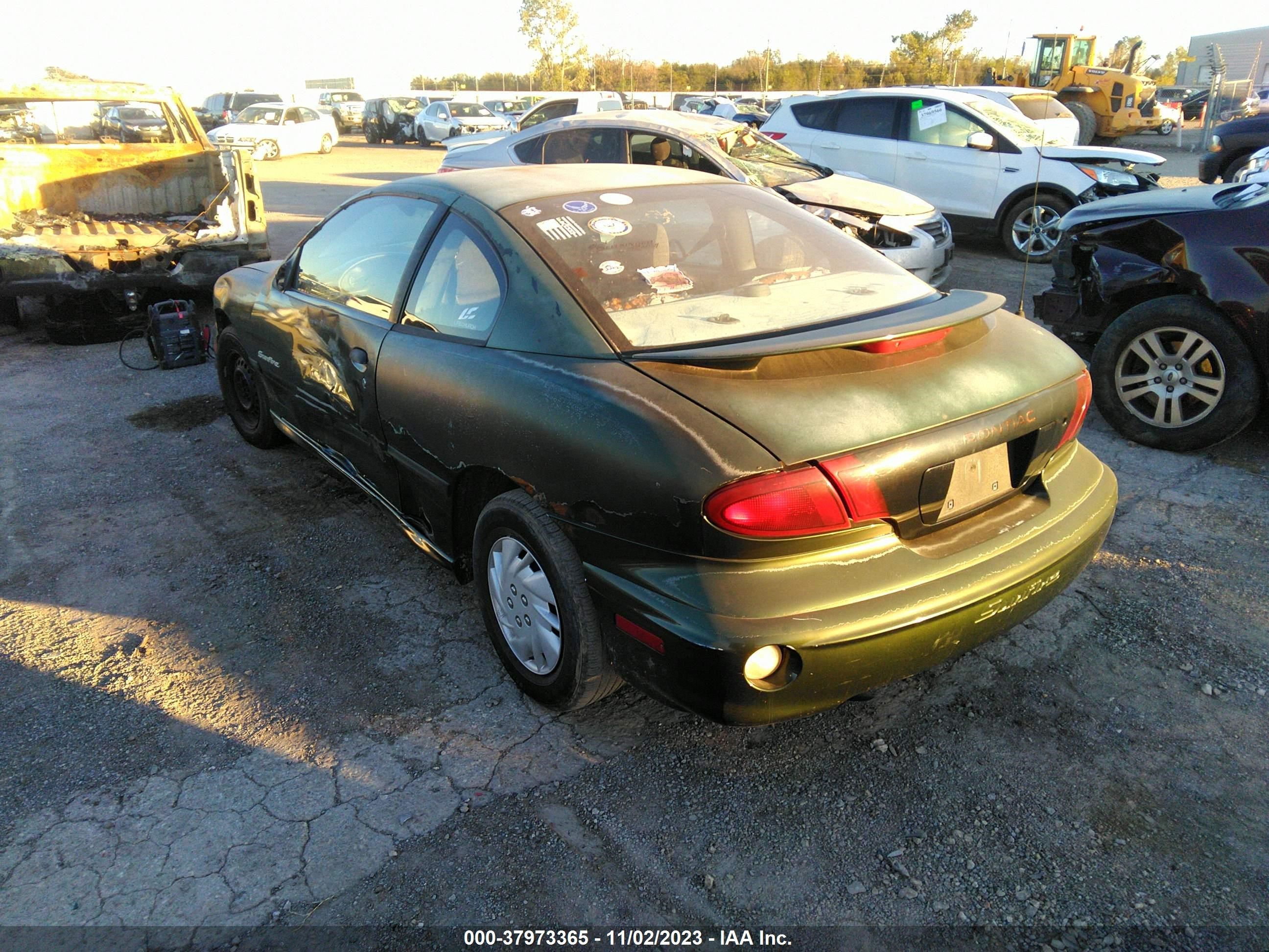 Photo 2 VIN: 1G2JB124XY7395638 - PONTIAC SUNFIRE 