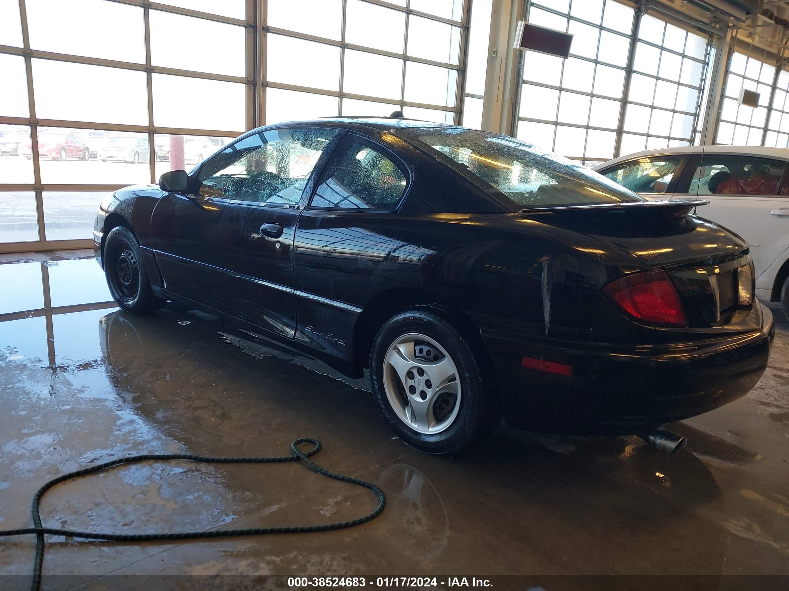 Photo 2 VIN: 1G2JB12F147290157 - PONTIAC SUNFIRE 