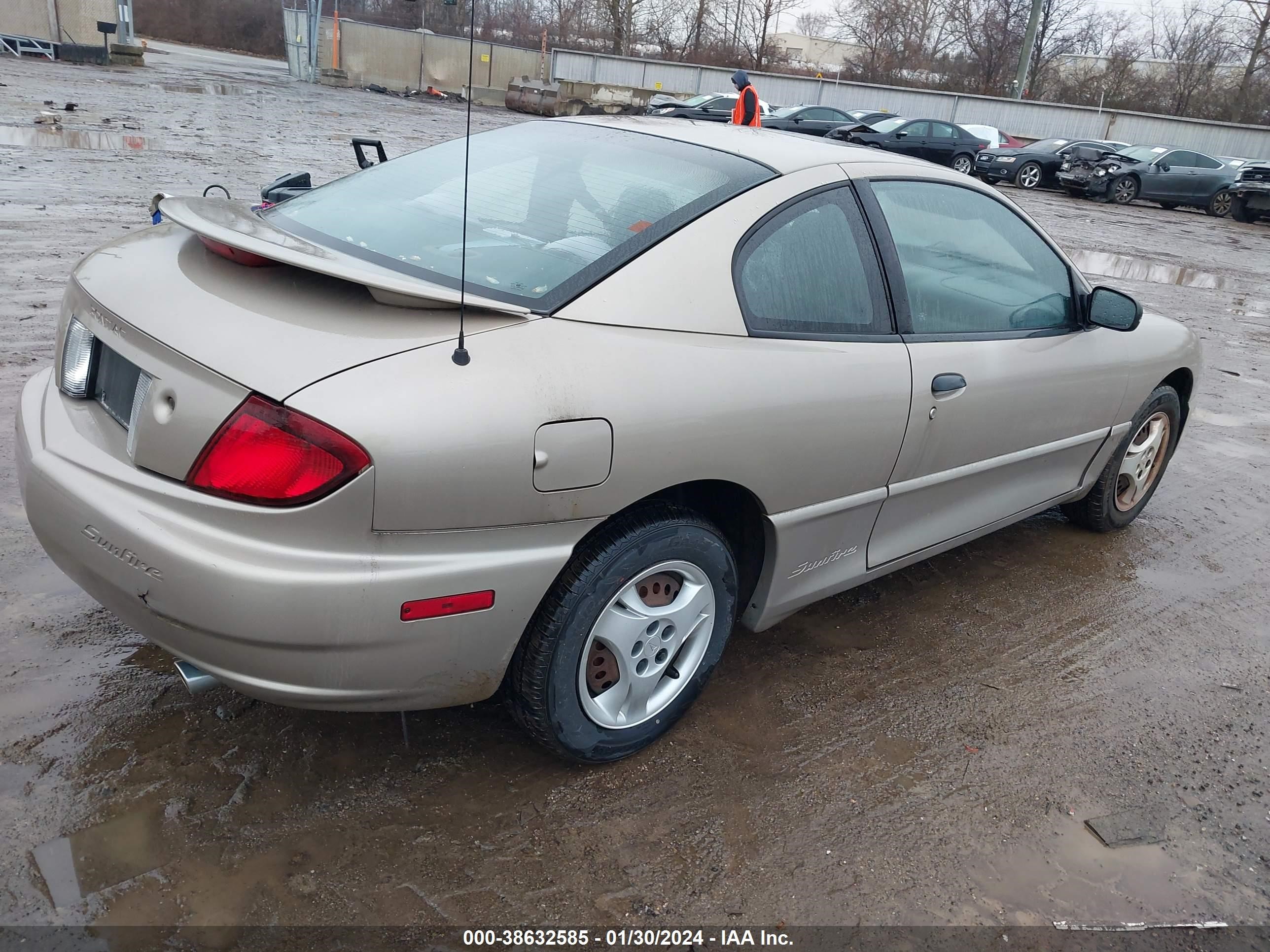 Photo 3 VIN: 1G2JB12F237218110 - PONTIAC SUNFIRE 