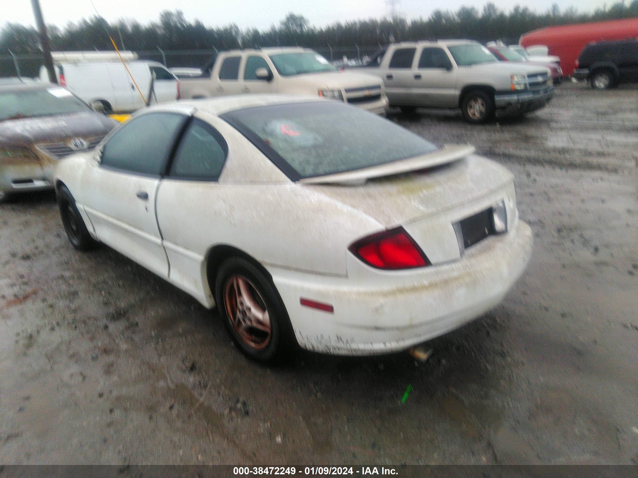 Photo 2 VIN: 1G2JB12F247186504 - PONTIAC SUNFIRE 