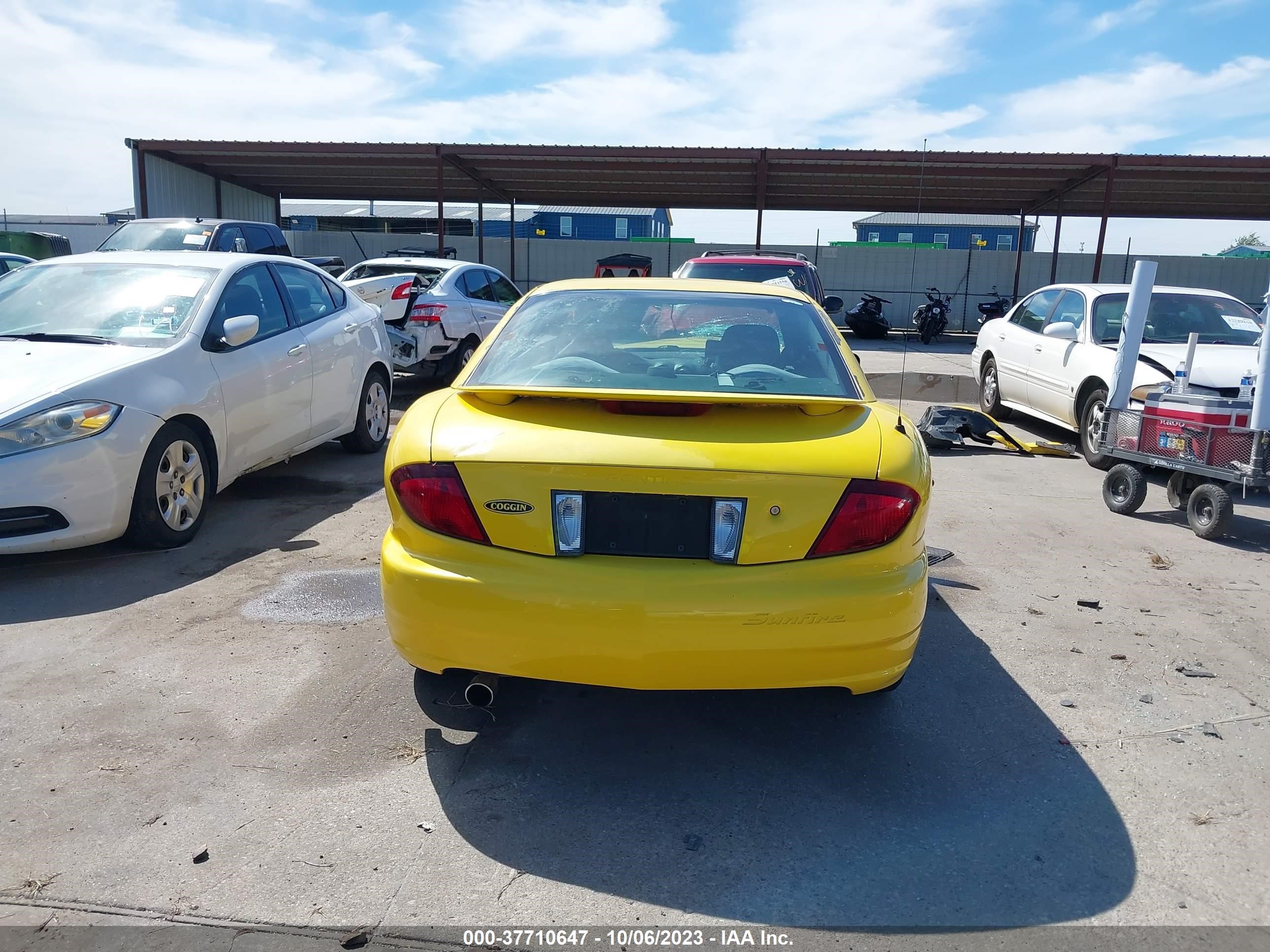 Photo 16 VIN: 1G2JB12F447149907 - PONTIAC SUNFIRE 