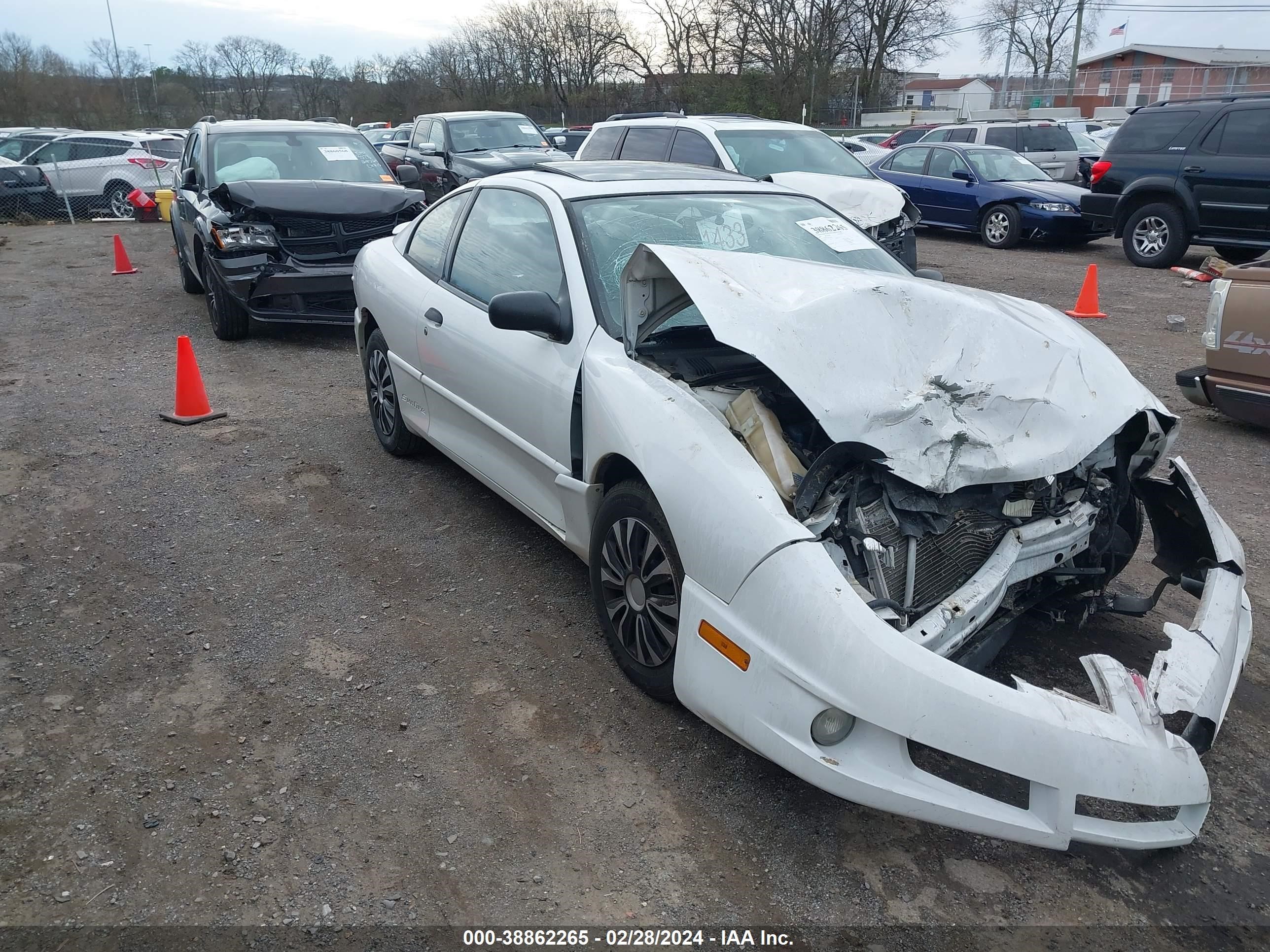 Photo 0 VIN: 1G2JB12F547220063 - PONTIAC SUNFIRE 