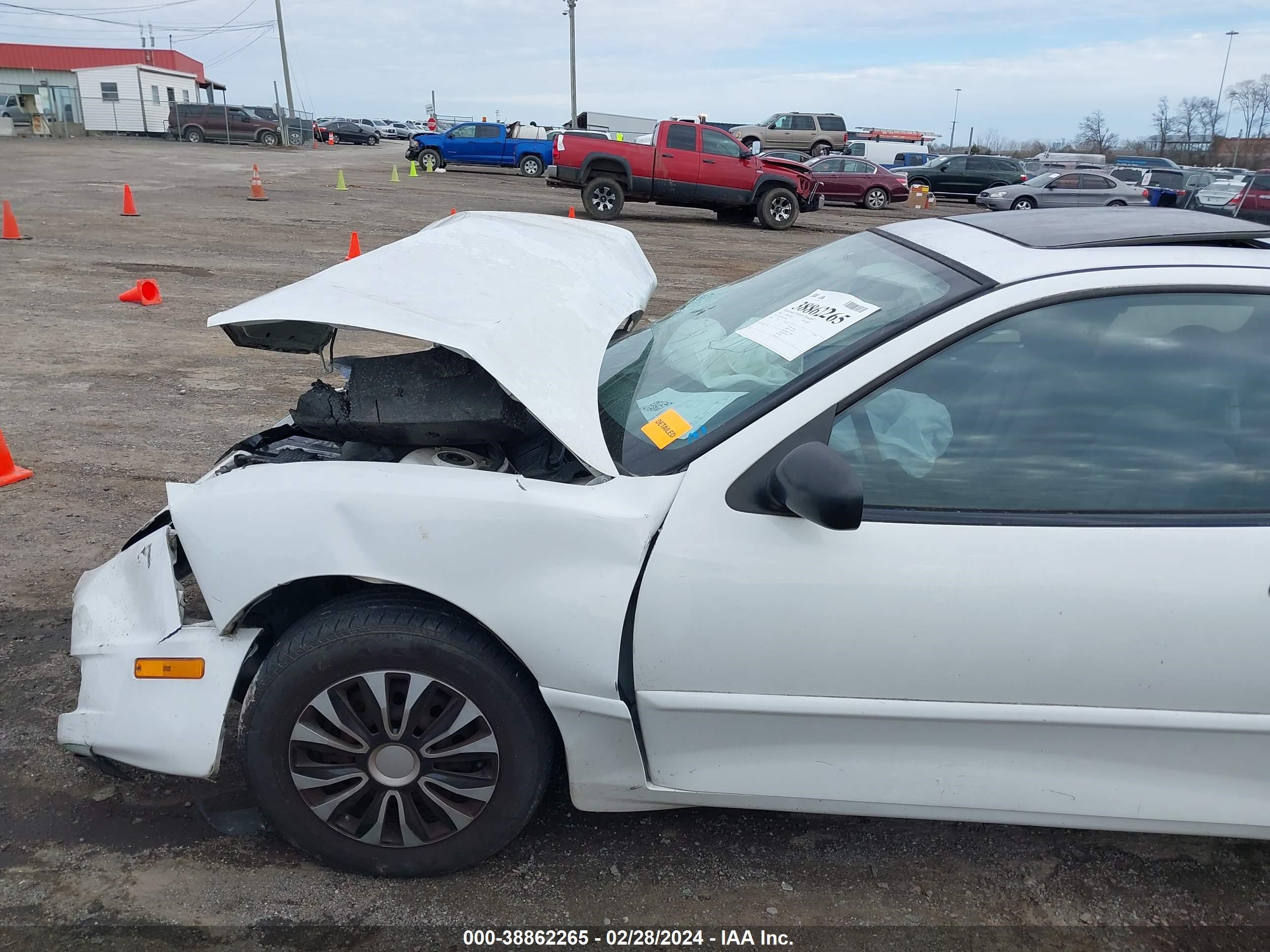 Photo 11 VIN: 1G2JB12F547220063 - PONTIAC SUNFIRE 