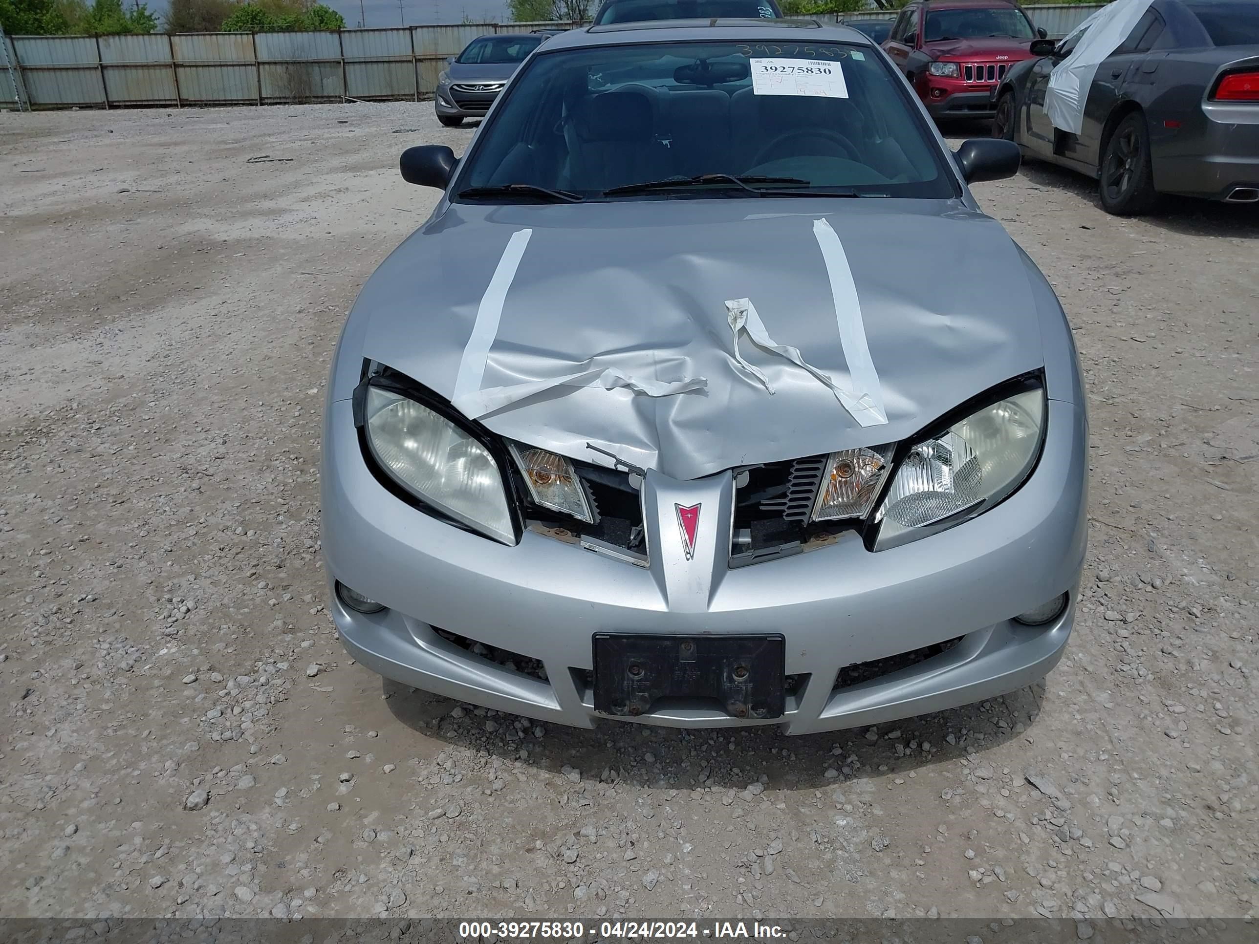 Photo 5 VIN: 1G2JB12F847104467 - PONTIAC SUNFIRE 