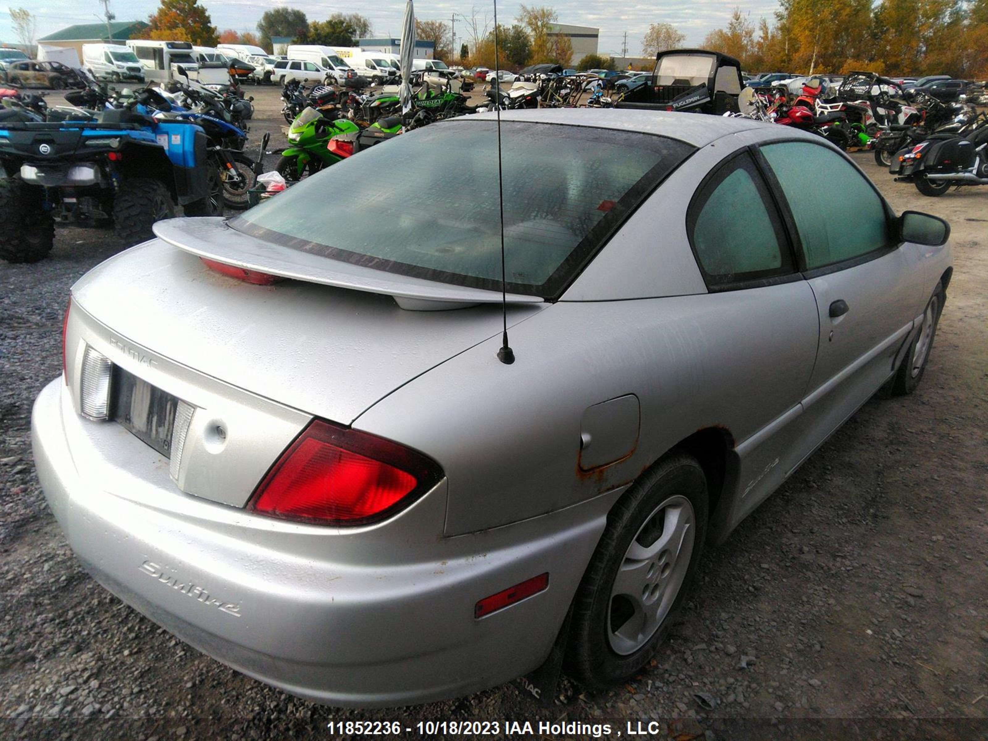 Photo 3 VIN: 1G2JB12F937304840 - PONTIAC SUNFIRE 