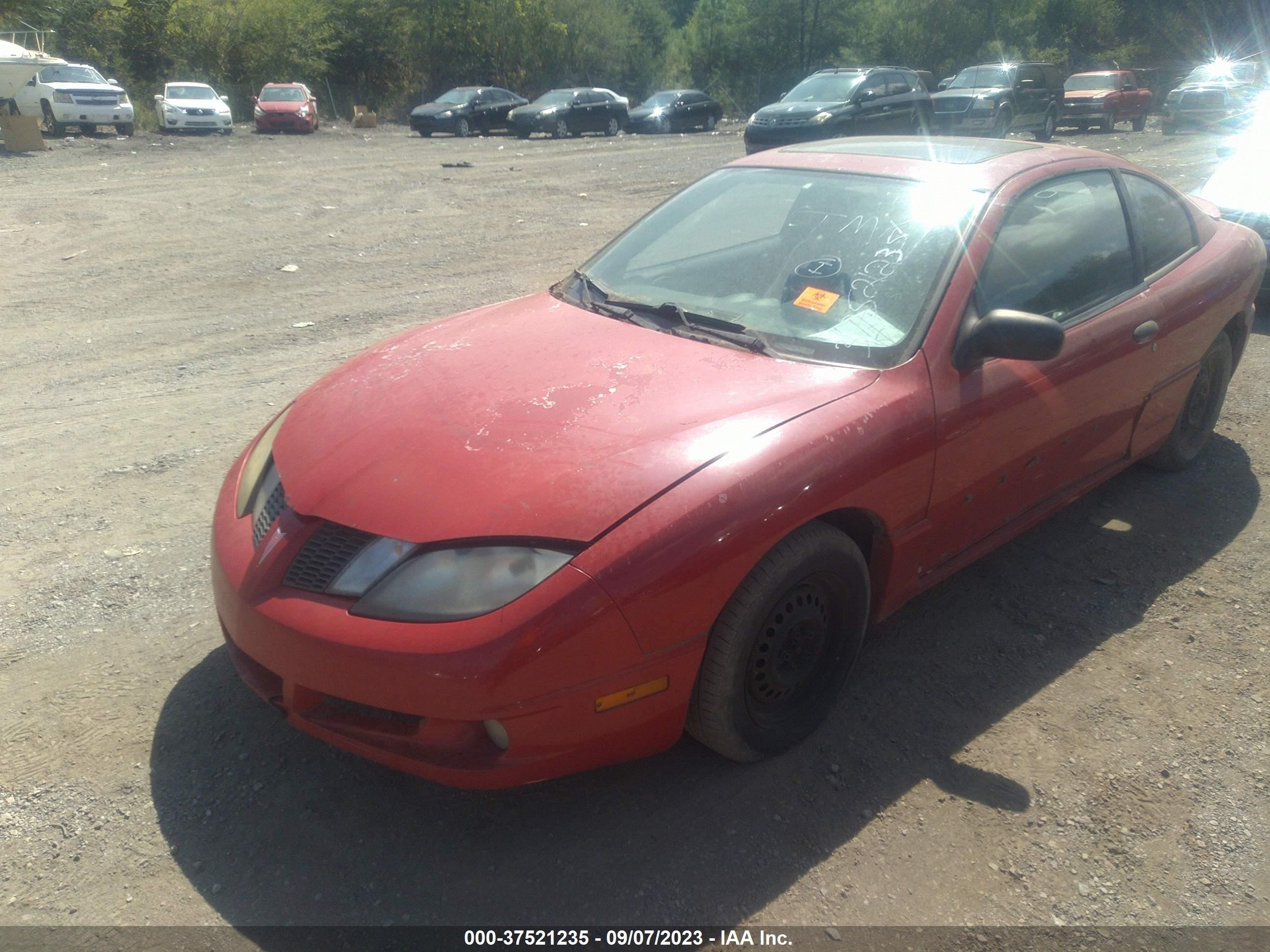 Photo 1 VIN: 1G2JB12FX37110916 - PONTIAC SUNFIRE 