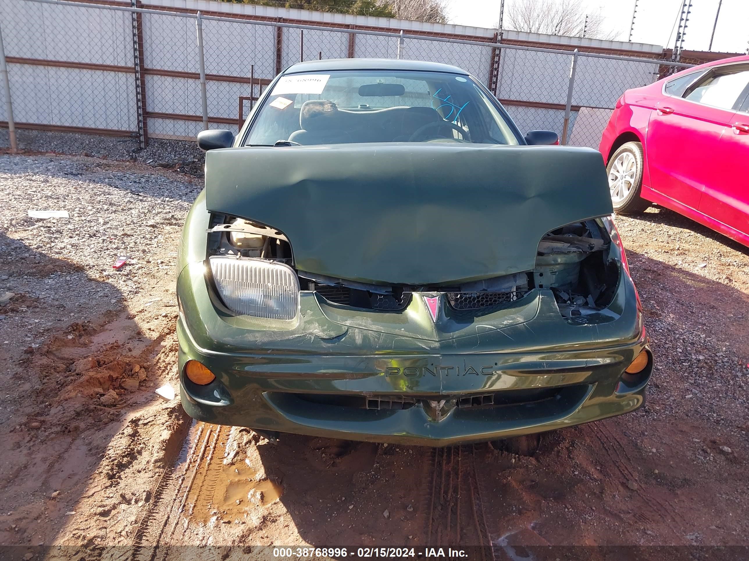 Photo 11 VIN: 1G2JB5246Y7403628 - PONTIAC SUNFIRE 