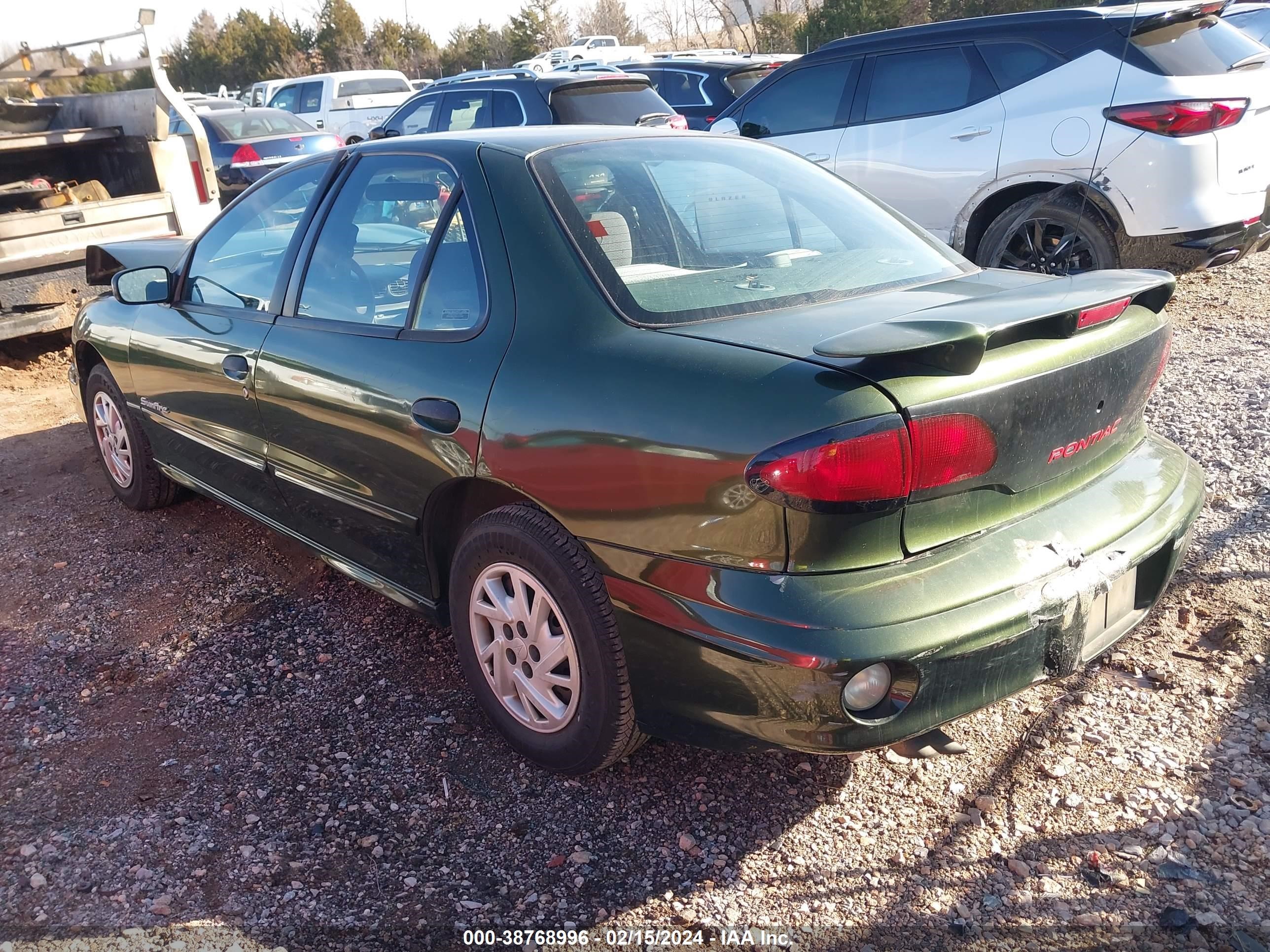 Photo 2 VIN: 1G2JB5246Y7403628 - PONTIAC SUNFIRE 