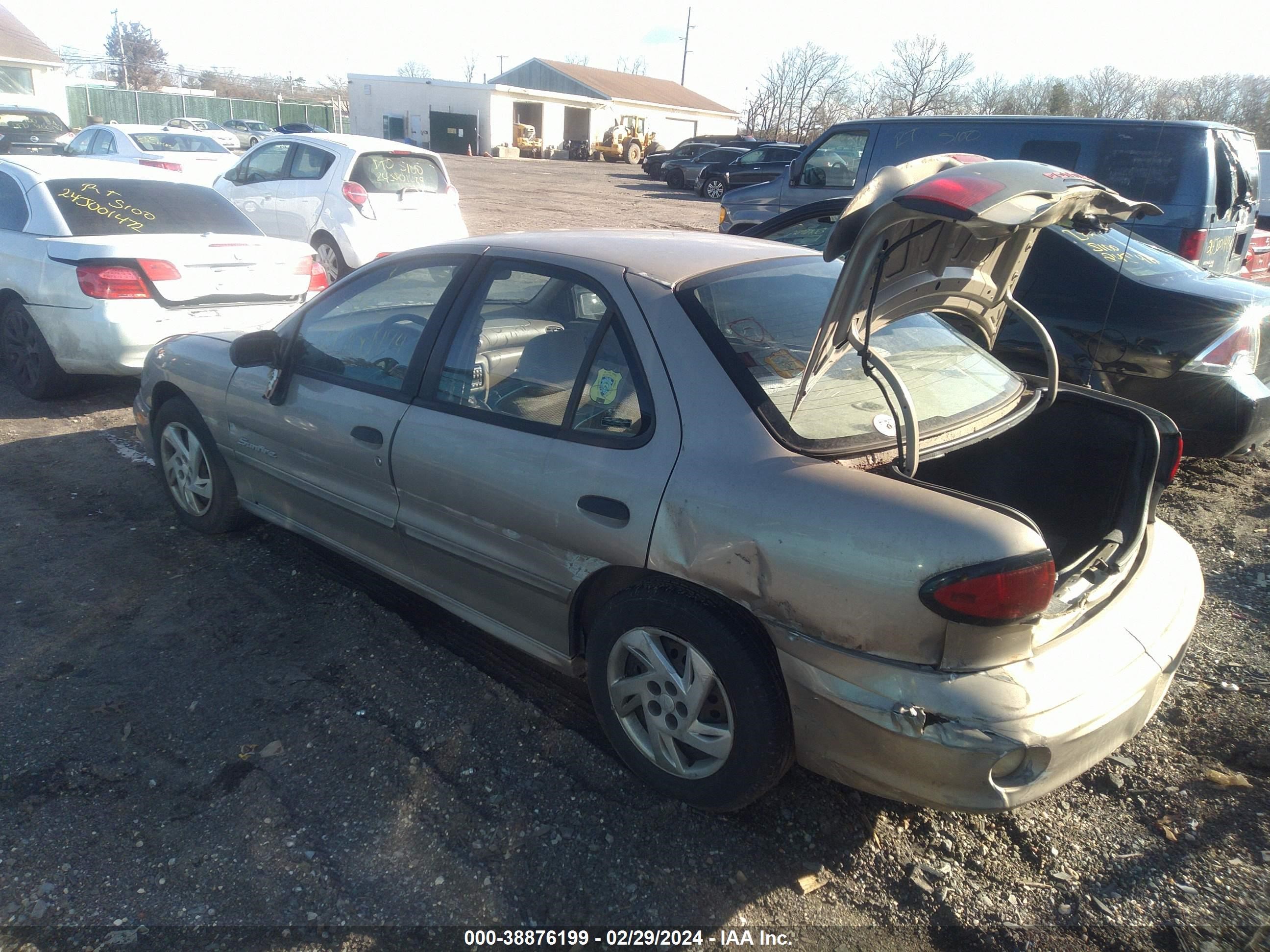 Photo 2 VIN: 1G2JB524727116483 - PONTIAC SUNFIRE 