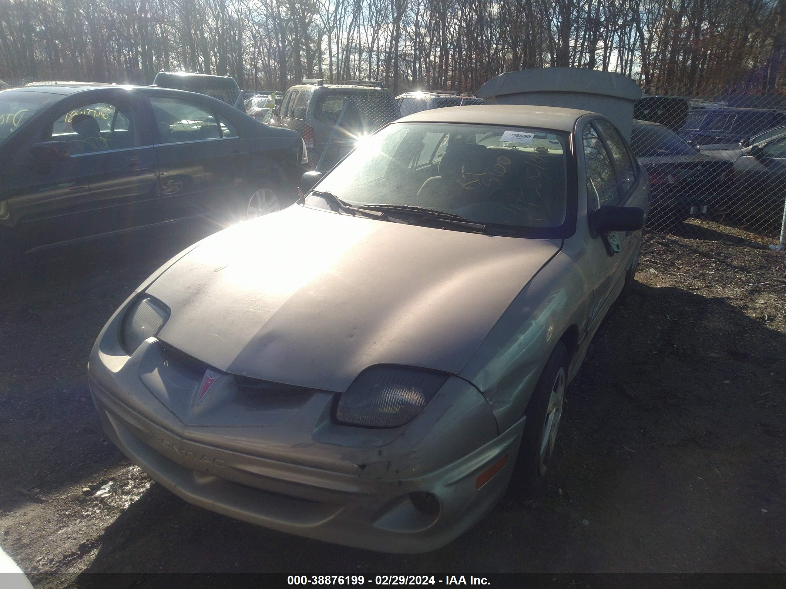 Photo 5 VIN: 1G2JB524727116483 - PONTIAC SUNFIRE 