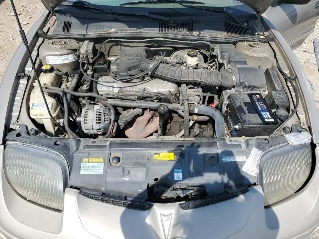 Photo 10 VIN: 1G2JB5248Y7367134 - PONTIAC SUNFIRE SE 