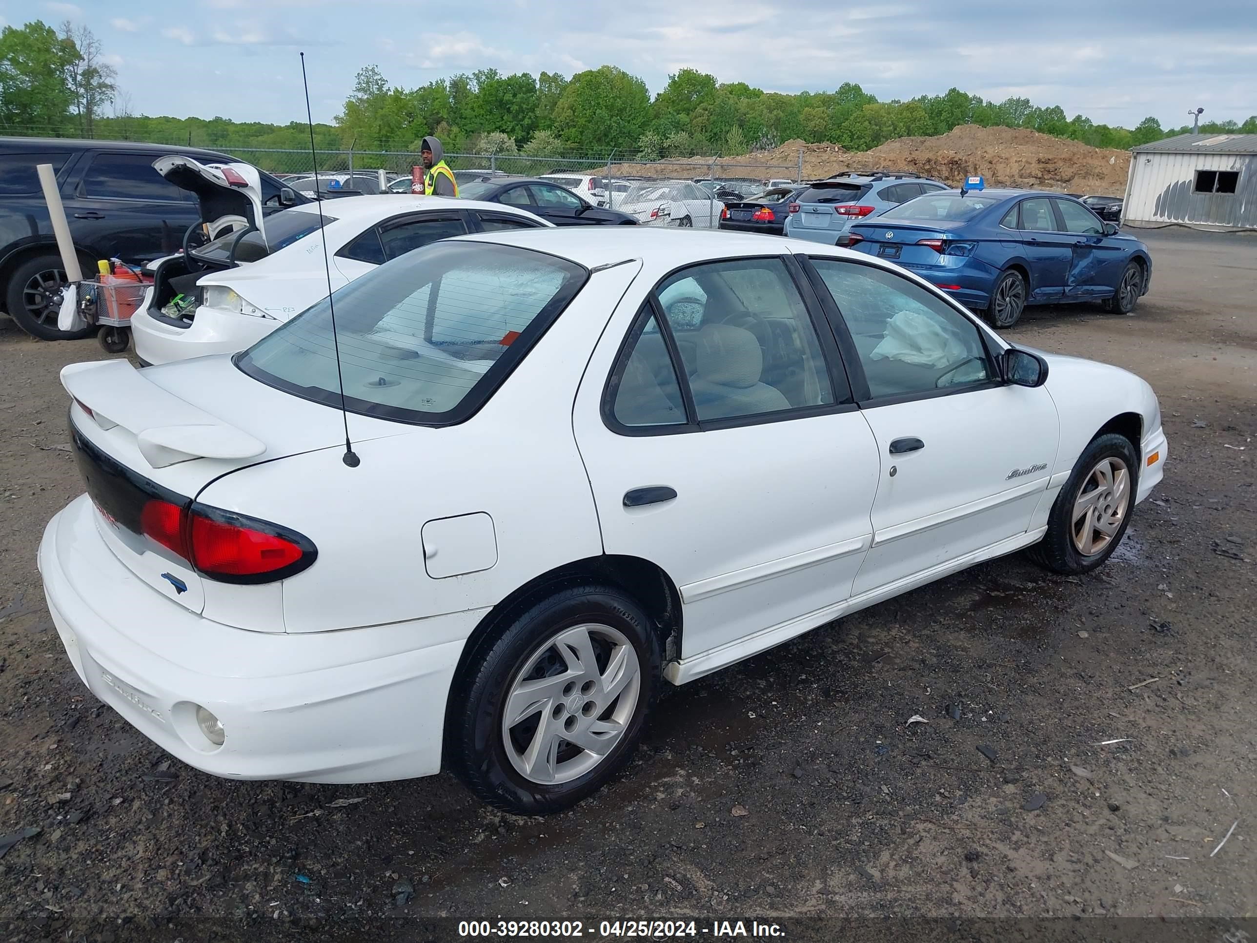 Photo 3 VIN: 1G2JB5249Y7188570 - PONTIAC SUNFIRE 