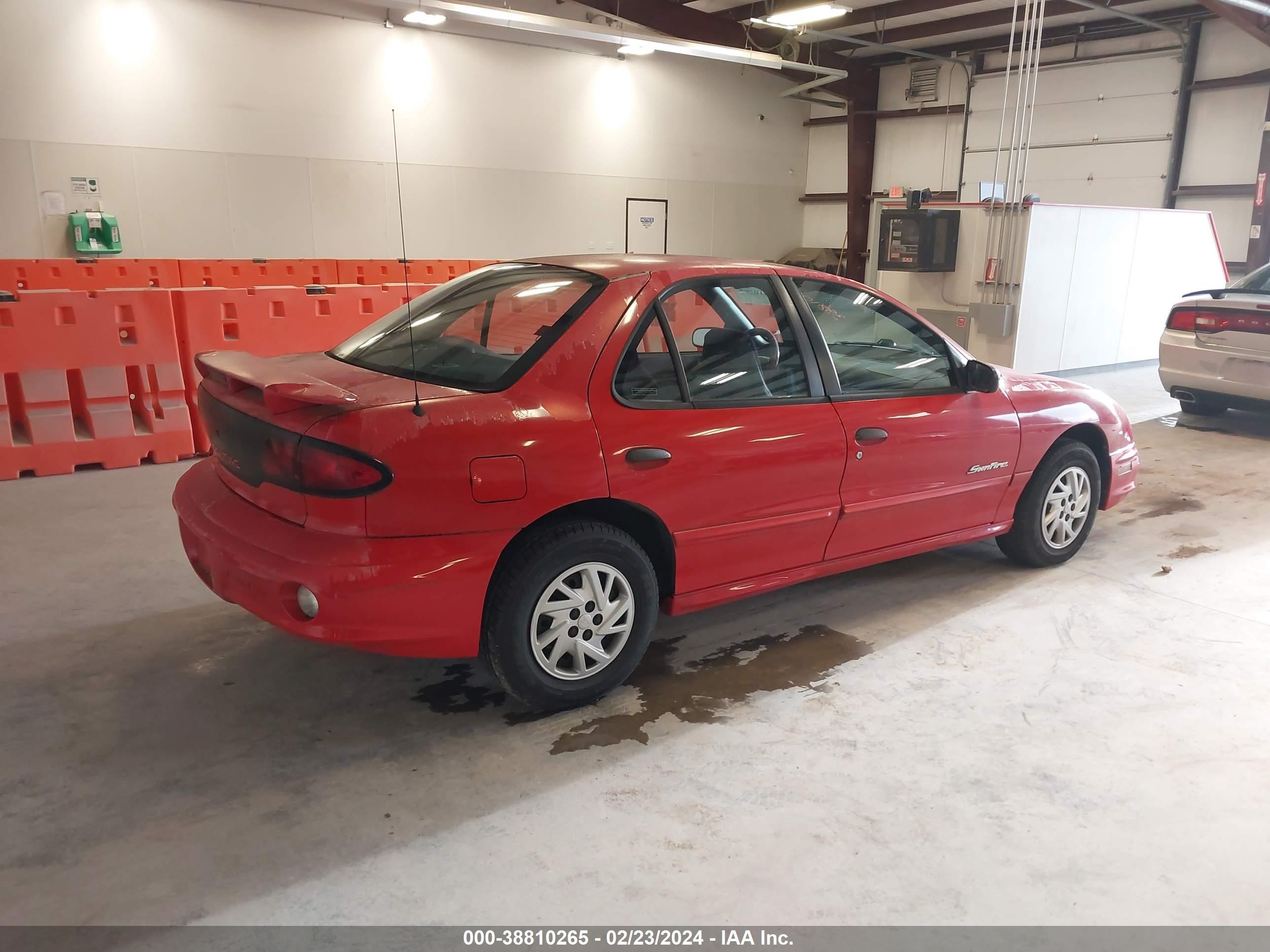 Photo 3 VIN: 1G2JB524X17342810 - PONTIAC SUNFIRE 