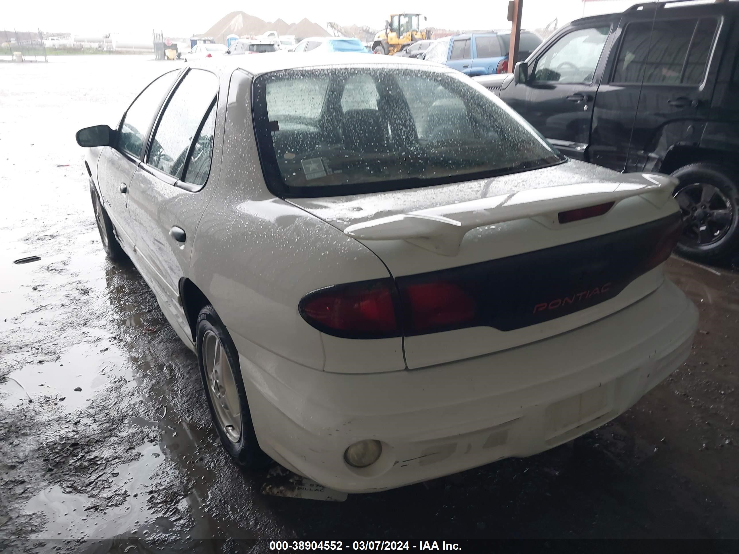 Photo 2 VIN: 1G2JB524XY7370357 - PONTIAC SUNFIRE 