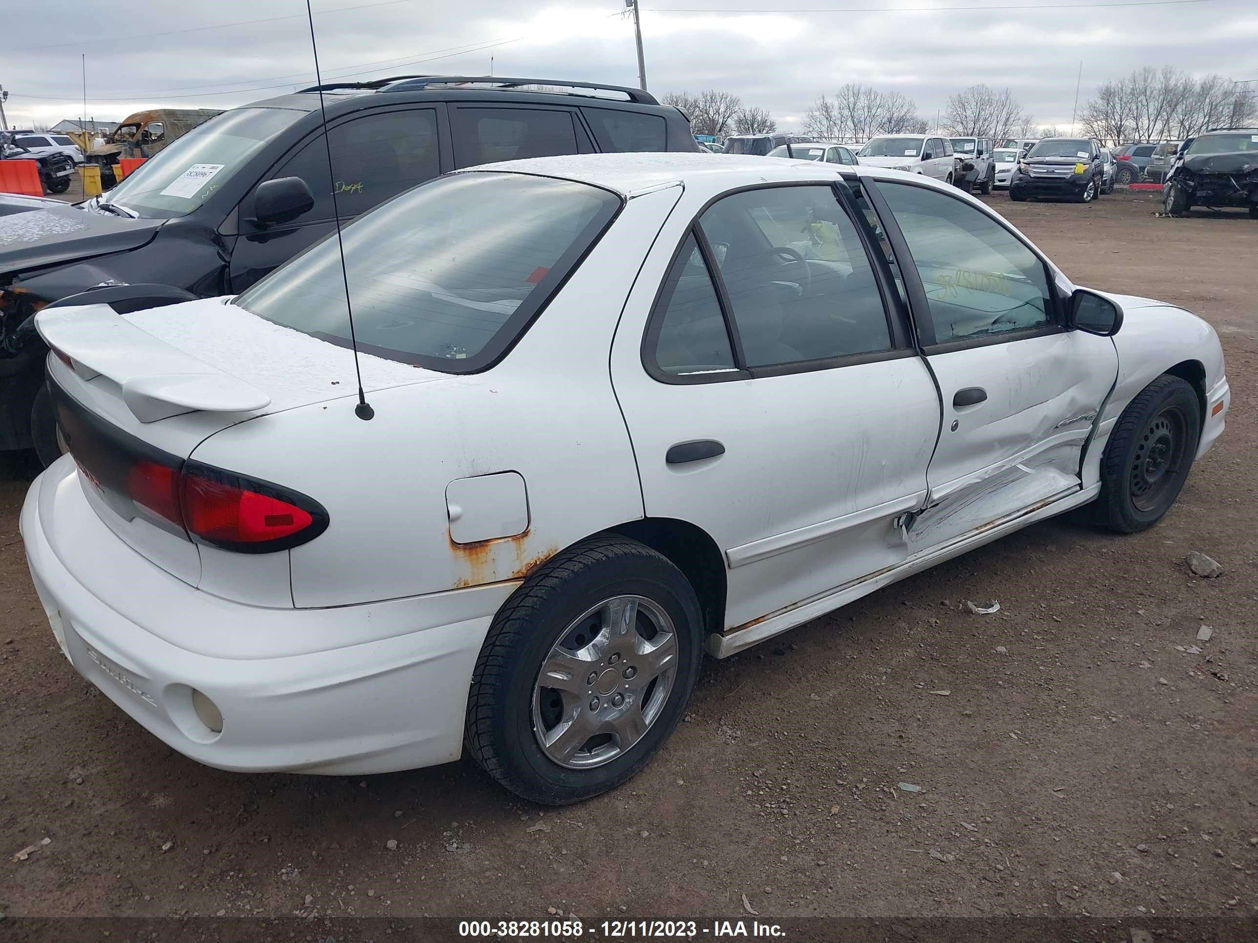 Photo 5 VIN: 1G2JB52F127486281 - PONTIAC SUNFIRE 