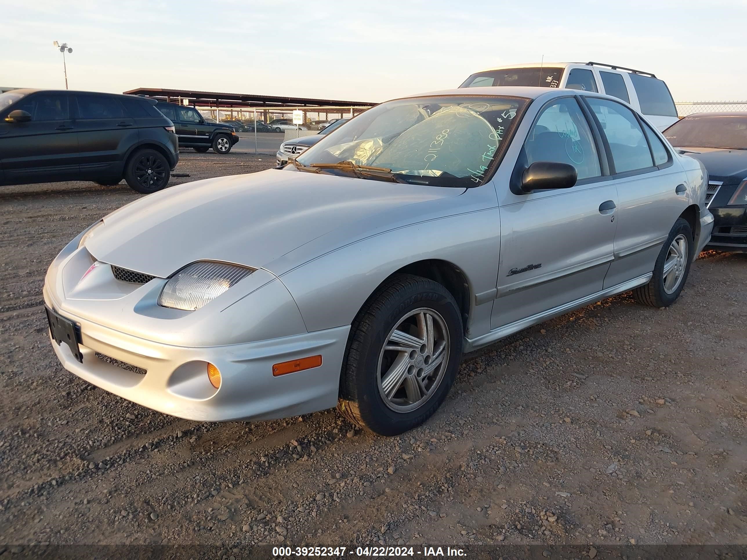 Photo 1 VIN: 1G2JB52T417211380 - PONTIAC SUNFIRE 