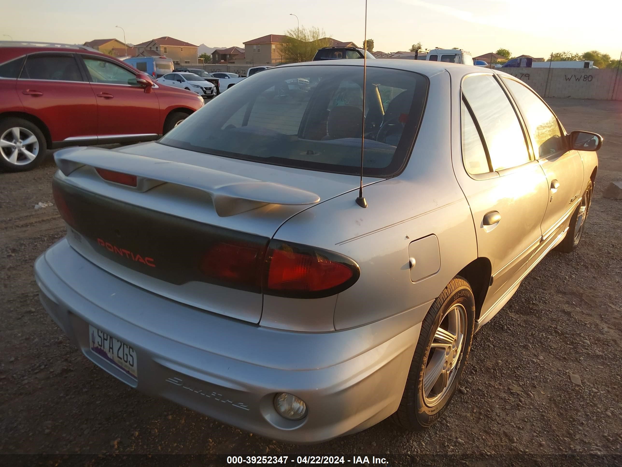 Photo 3 VIN: 1G2JB52T417211380 - PONTIAC SUNFIRE 