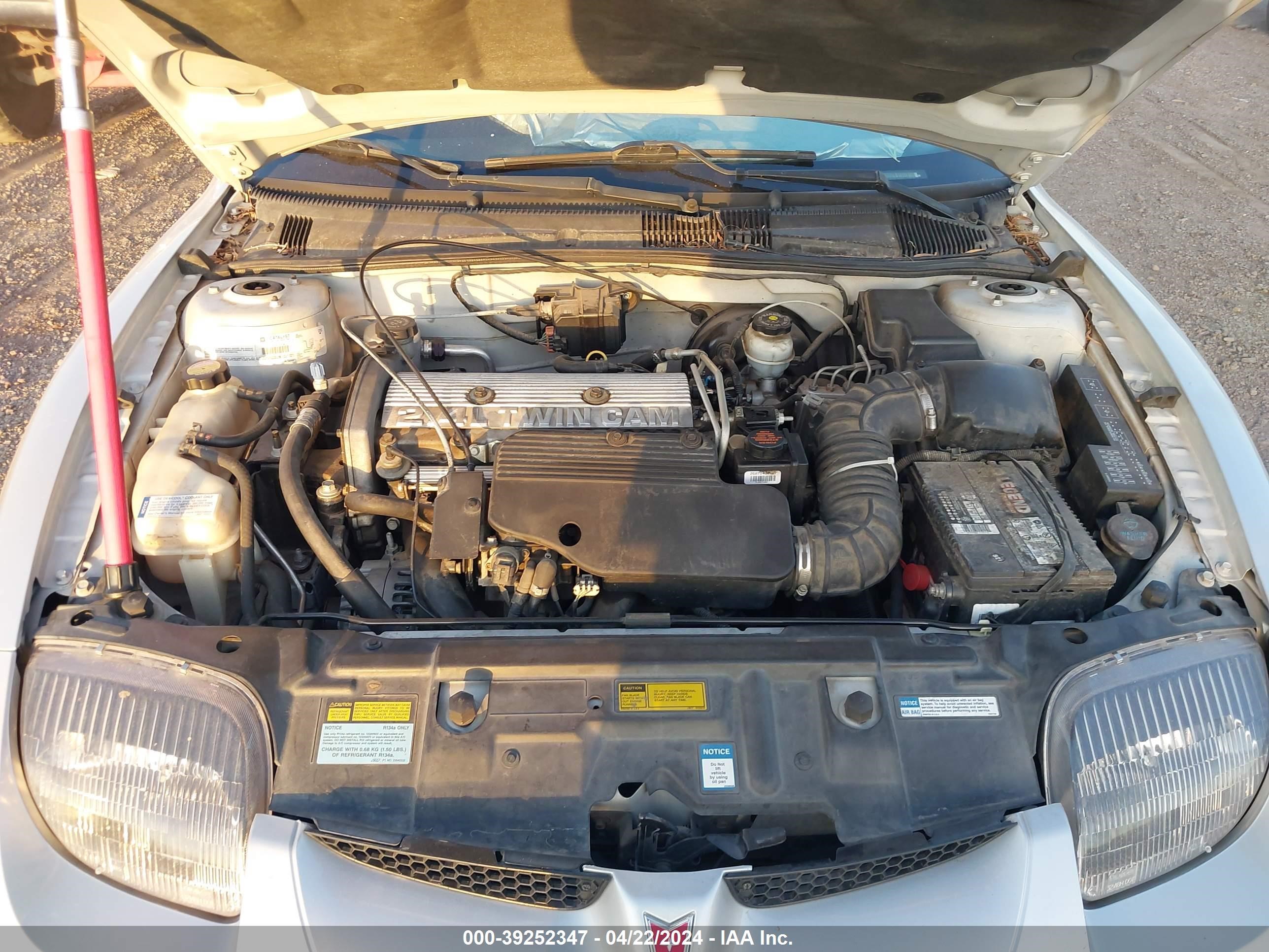 Photo 9 VIN: 1G2JB52T417211380 - PONTIAC SUNFIRE 