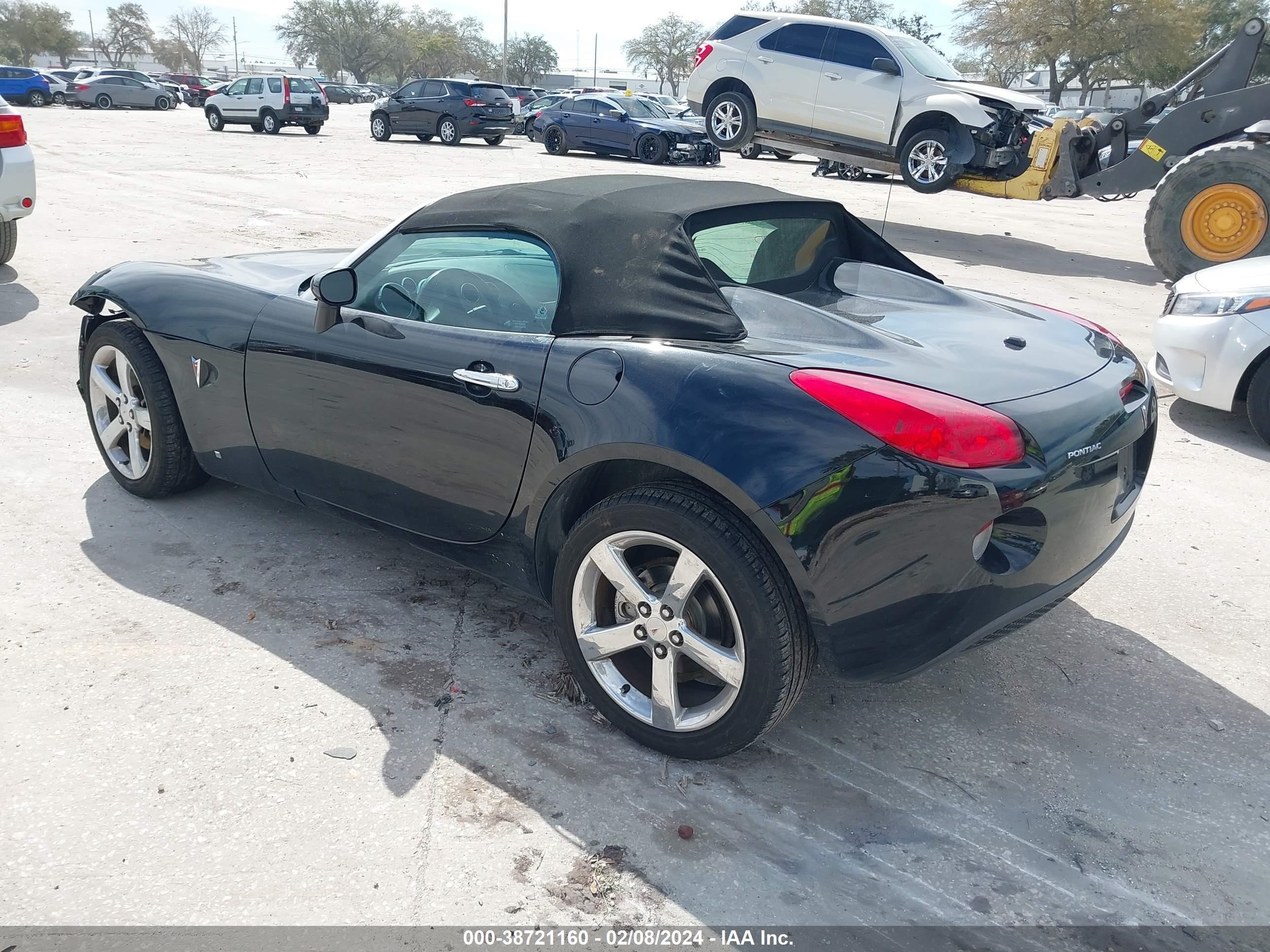 Photo 2 VIN: 1G2MB33B26Y106751 - PONTIAC SOLSTICE 