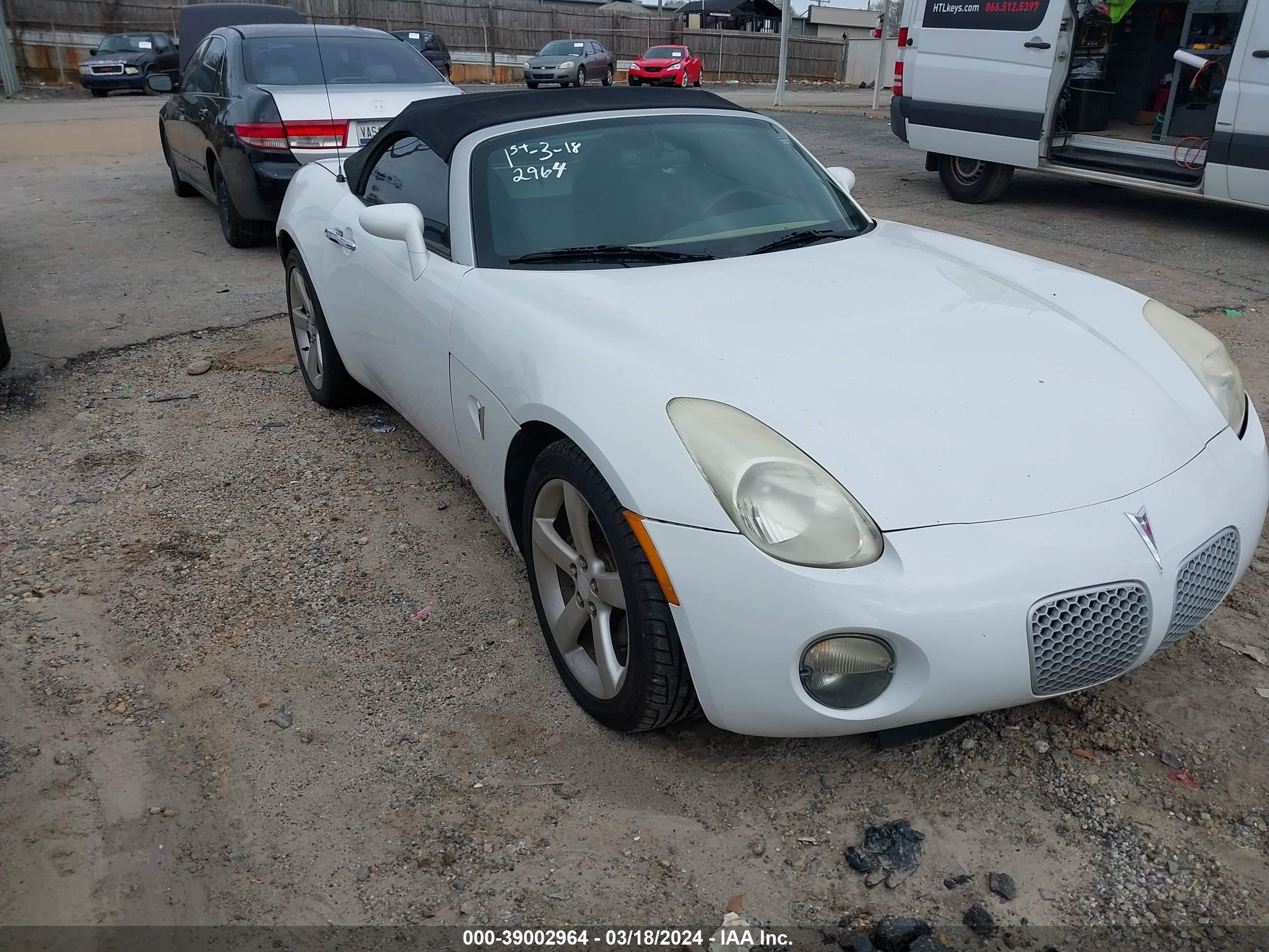 Photo 0 VIN: 1G2MB33B36Y000924 - PONTIAC SOLSTICE 