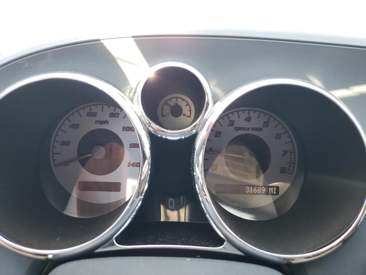 Photo 8 VIN: 1G2MB33B46Y000303 - PONTIAC SOLSTICE 