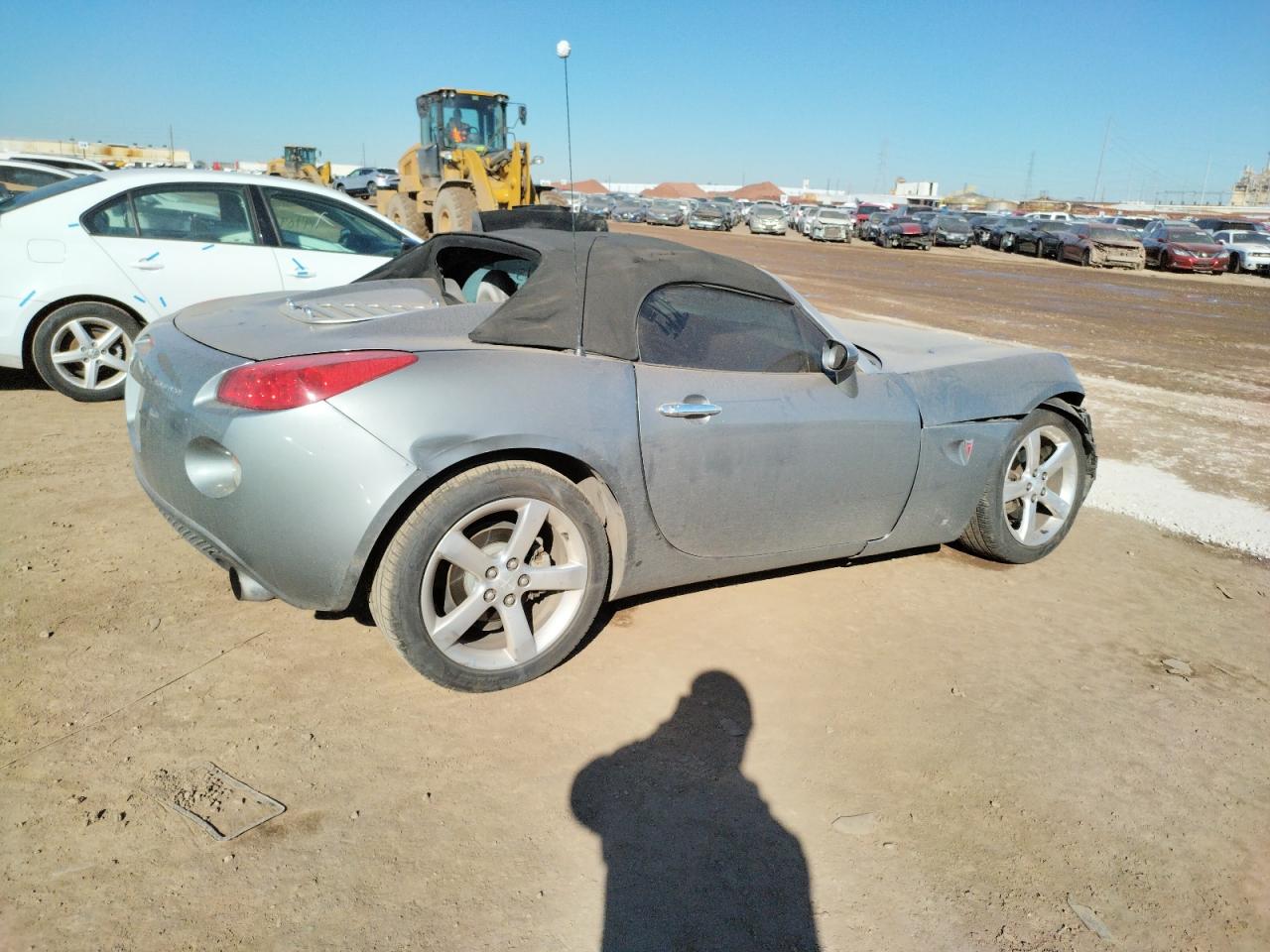 Photo 3 VIN: 1G2MB33B66Y000402 - PONTIAC SOLSTICE 