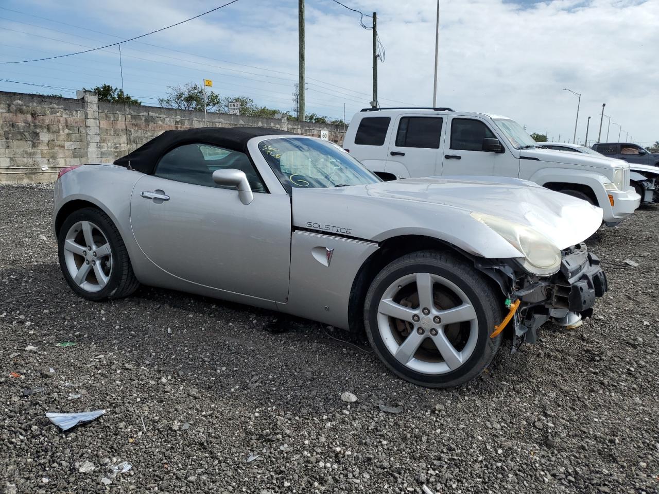 Photo 3 VIN: 1G2MB33B66Y106753 - PONTIAC SOLSTICE 