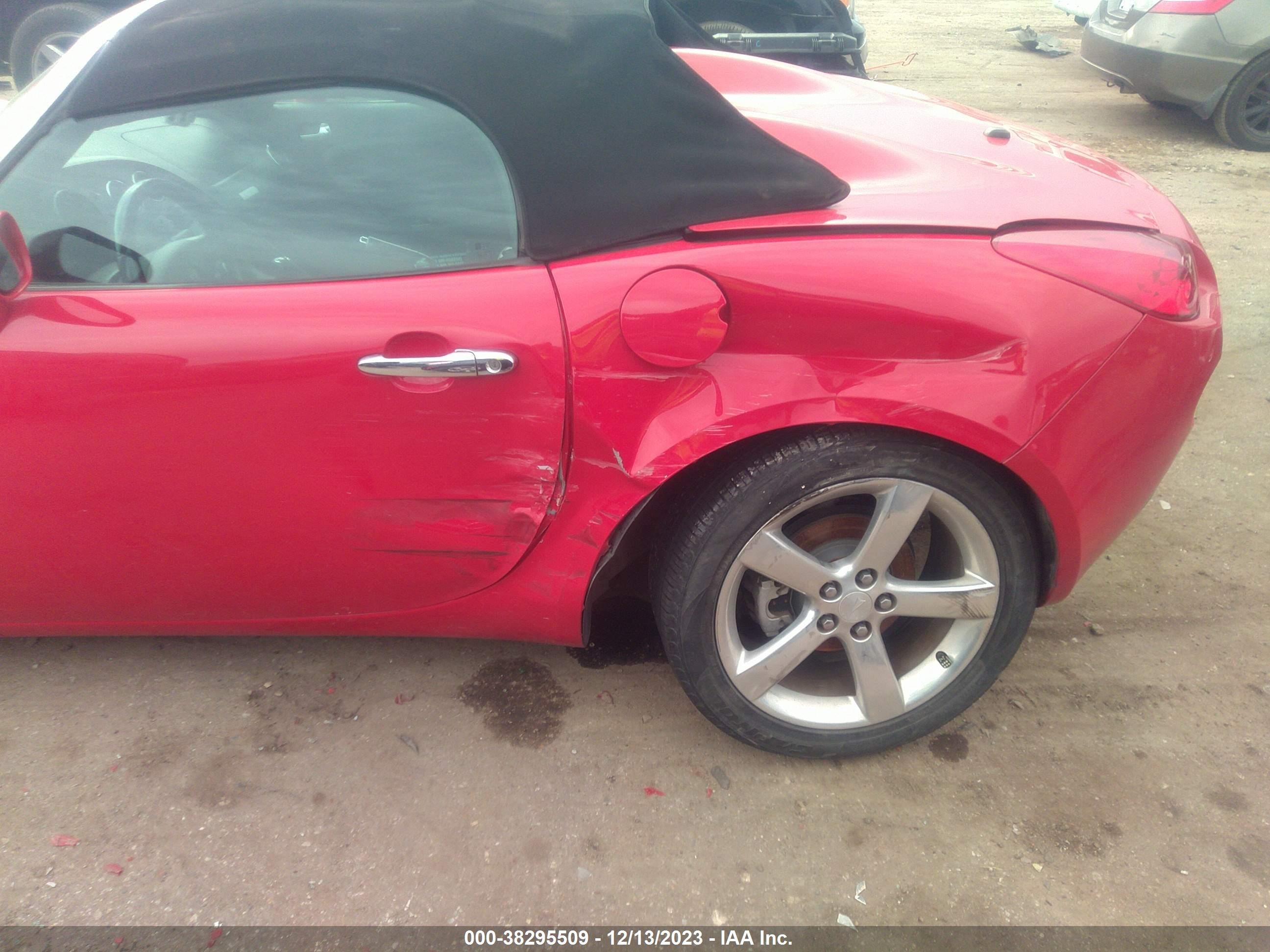 Photo 5 VIN: 1G2MB33B96Y103832 - PONTIAC SOLSTICE 